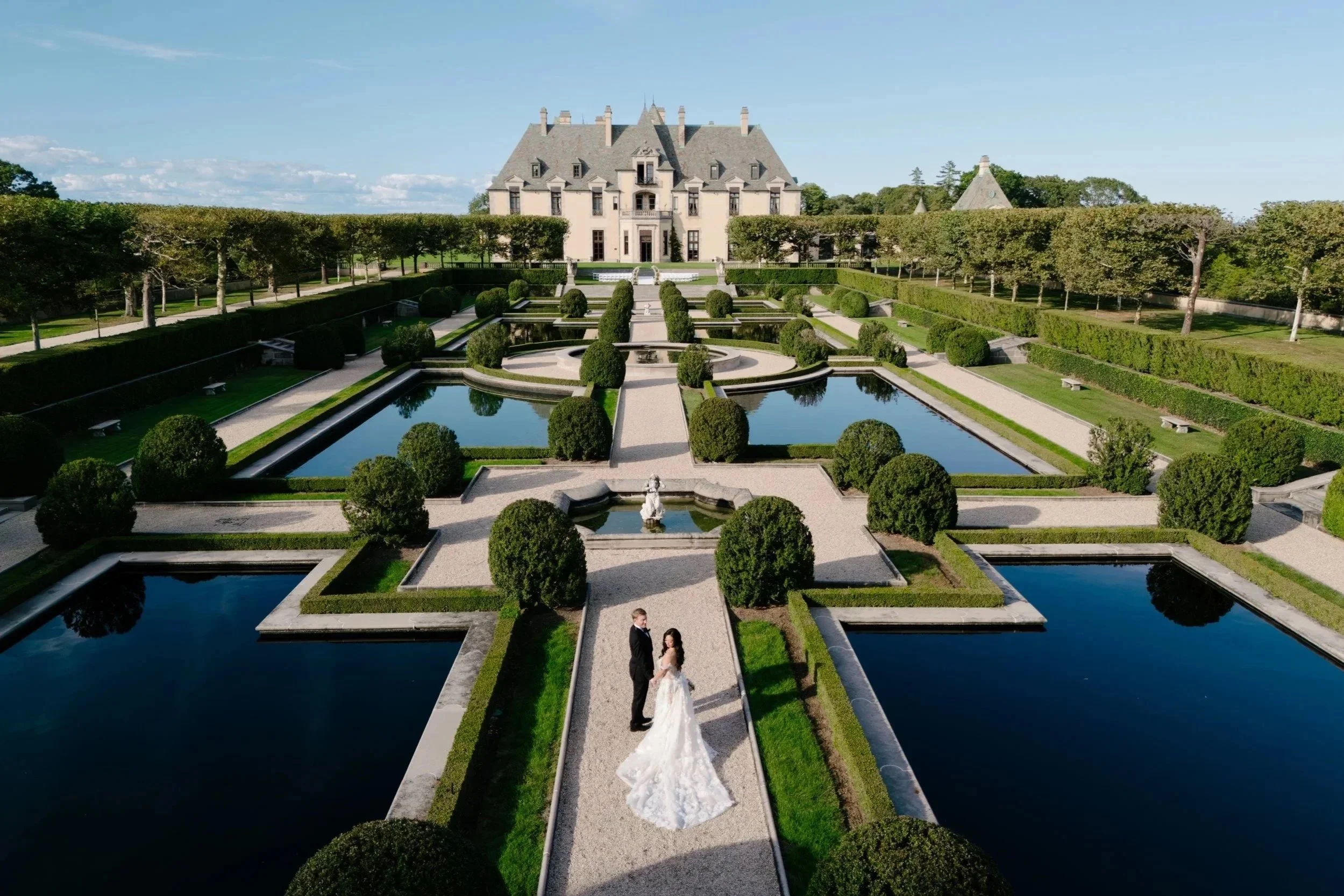 WEDDING AT THE OHEKA CASTLE