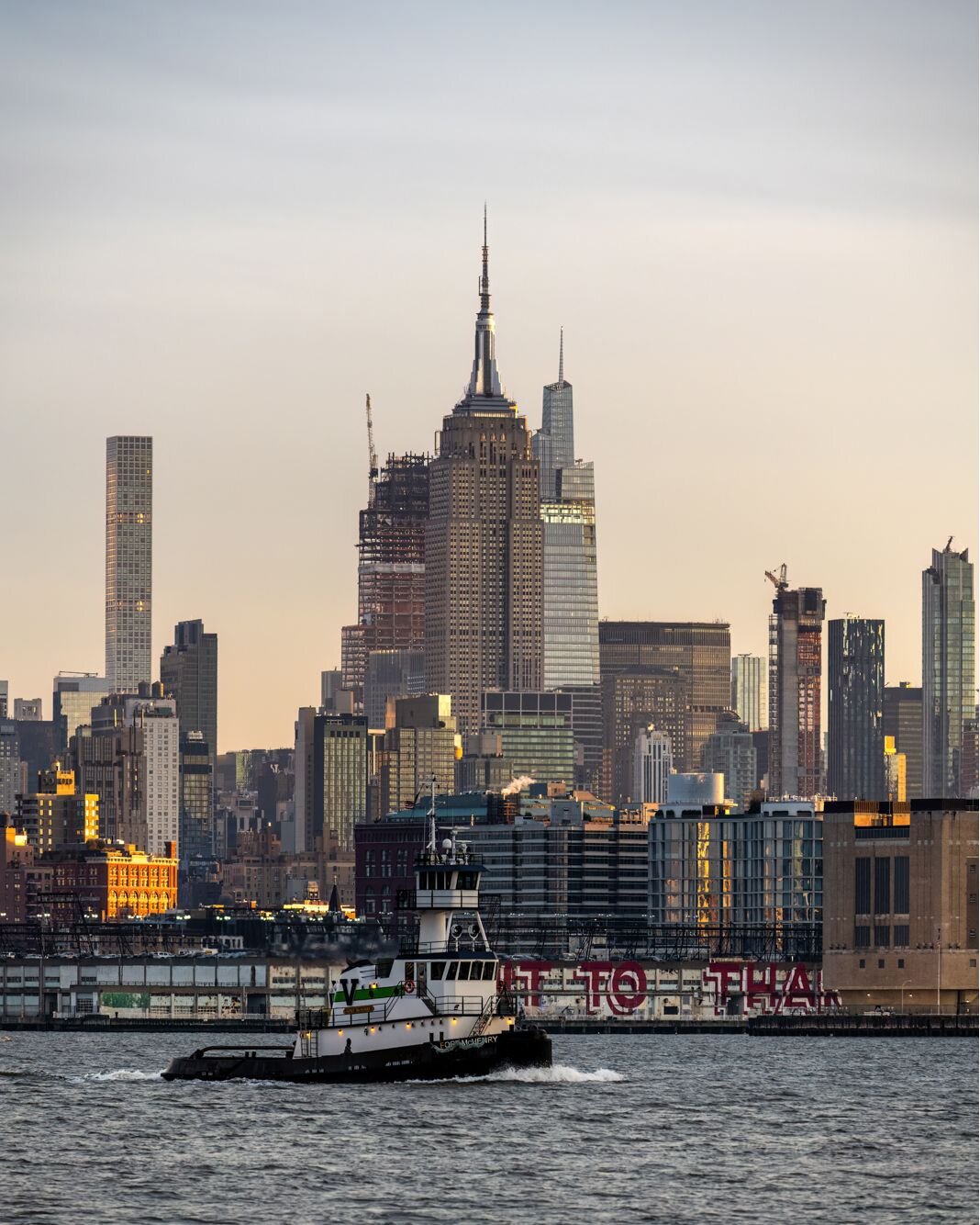 A new skyscraper is raising up in 5x speed
#NewYorkCity #WhatsGoodNYC #VisitNYC #NYCTourism #NYCorNowhere⁠ #ILoveNY #NikonNoFilter #NikonCreators #NikonZCreators #NIKKORZ 
#YourShotPhotographer #TLPicks #NikonZ7