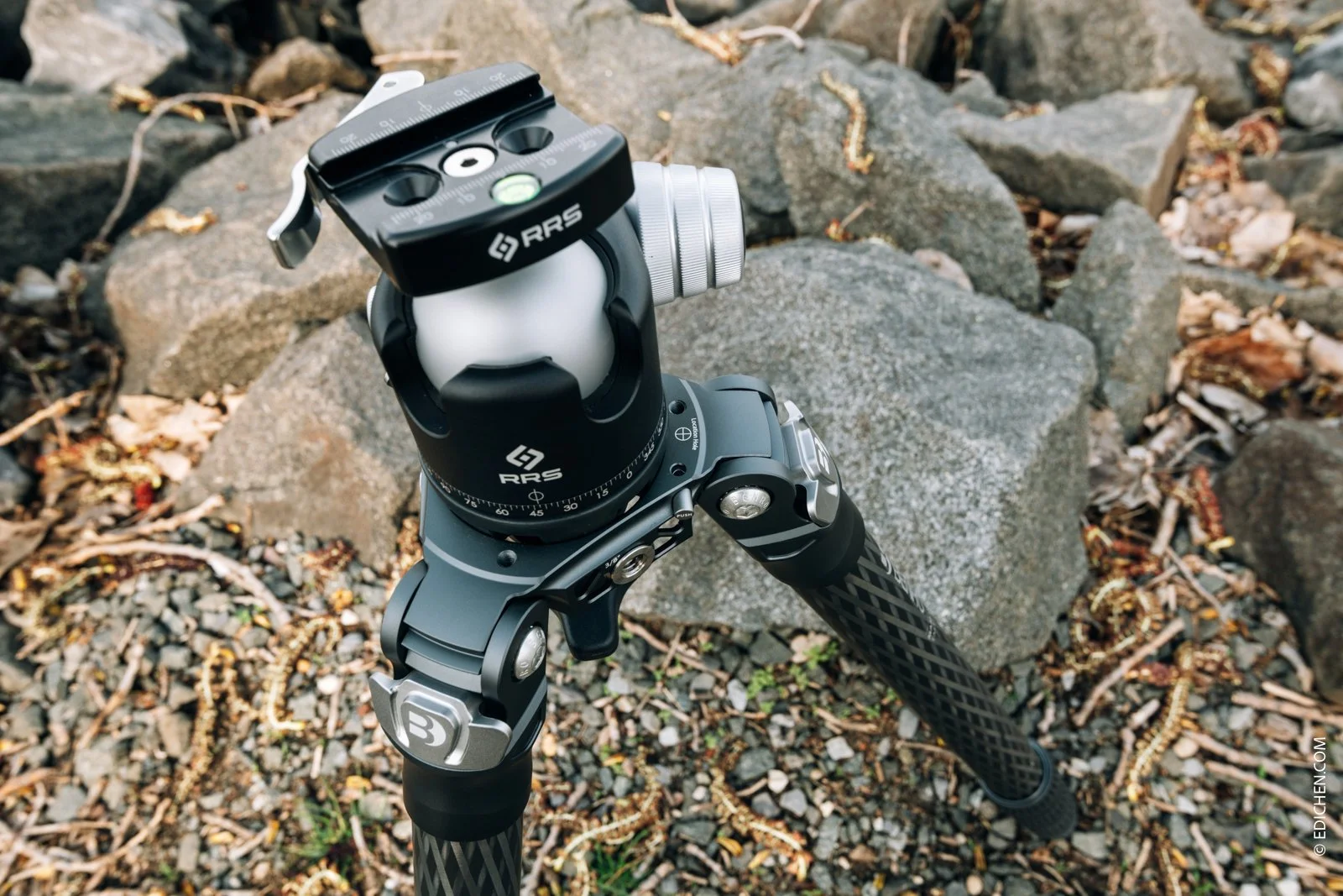 百诺碳纤维三脚架Benro Mammoth TMTH44C使用感受