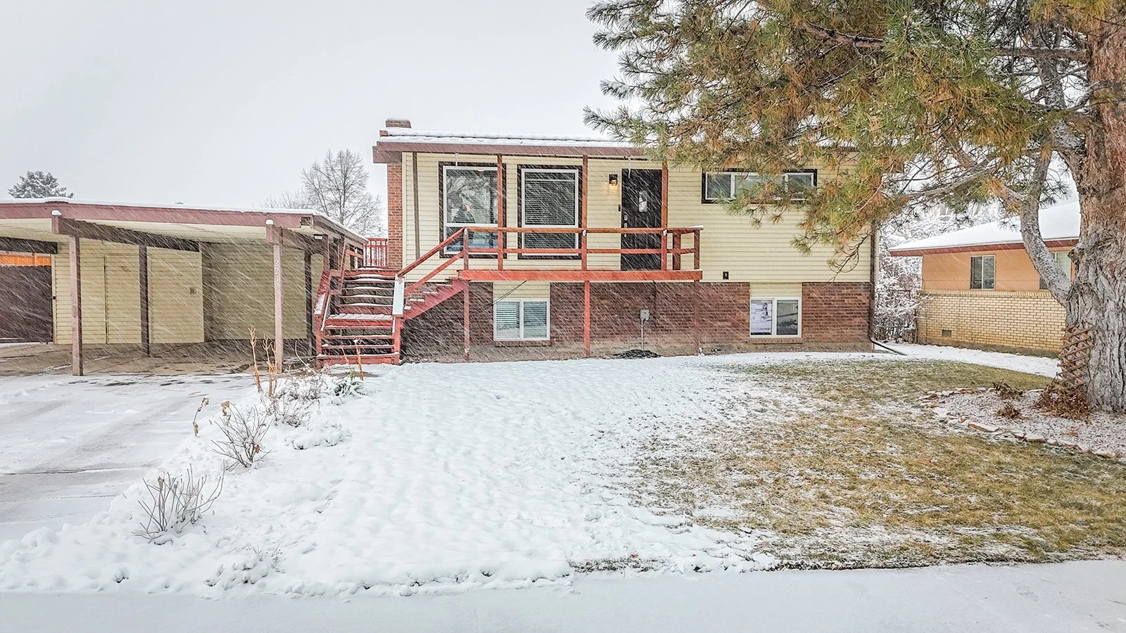 2212 Cambridge St, Montrose, CO 81401