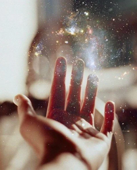 Here&rsquo;s the thing no one tells you:⁠
when you put your phone down, your imagination comes back online.⁠
⁠
All that inner sparkle you used to feel as a kid?⁠
It&rsquo;s still there.⁠
It&rsquo;s just buried under the dopamine drip of notifications