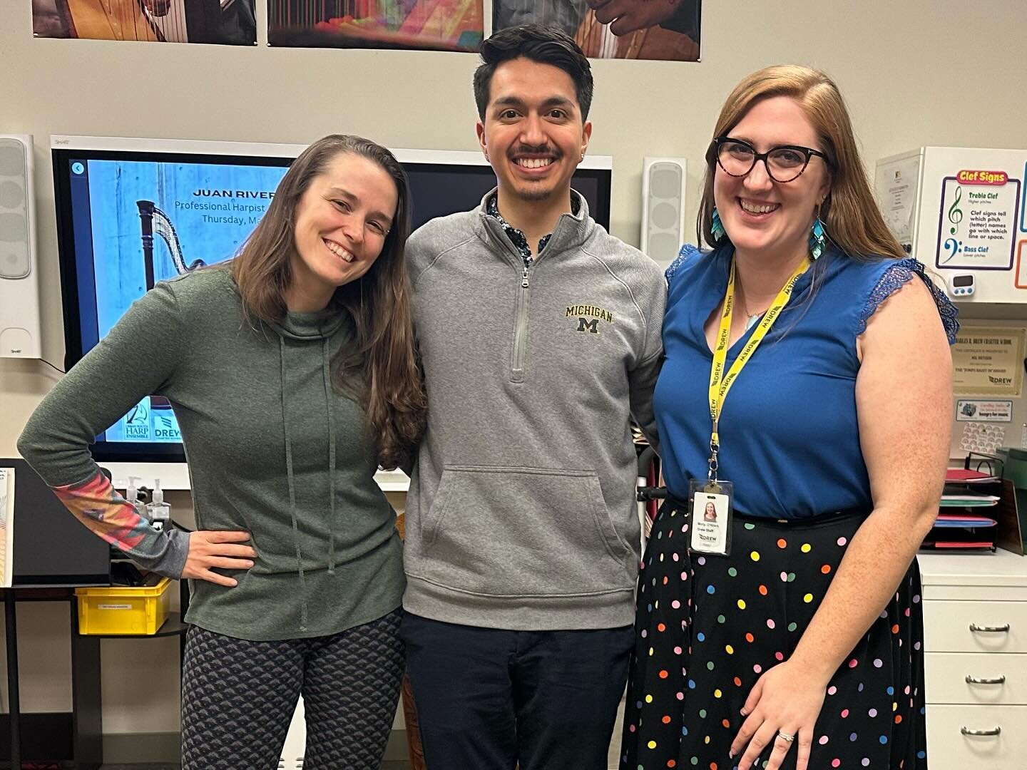 From last week&rsquo;s residency at the Drew Charter School in Atlanta, working with wonderful @urbanyouthharpatl Urban Youth Harp Ensemble students and their incredible faculty, Dr. Molly O&rsquo;Roark and Dr. Jennifer Betzer @mollyoharpist @harpgig