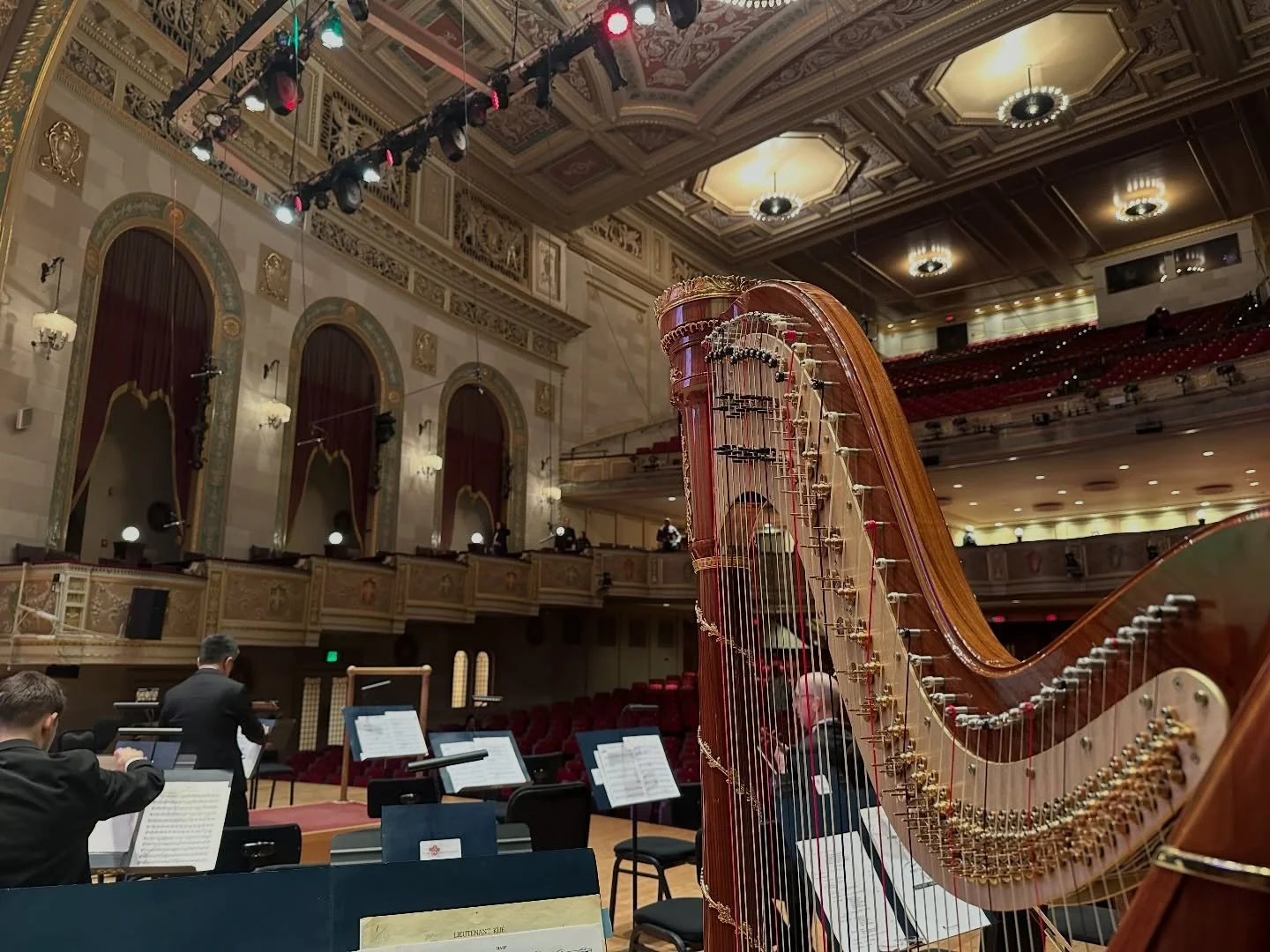 First weekend of Gigmas included:
&ndash; Playing Guest Principal in a Winter Wonderland Young Person&rsquo;s Concert with the Detroit Symphony. 
&ndash; Opening show (as the new Principal Harpist) of William Grant Still&rsquo;s Highway 1, USA, with 