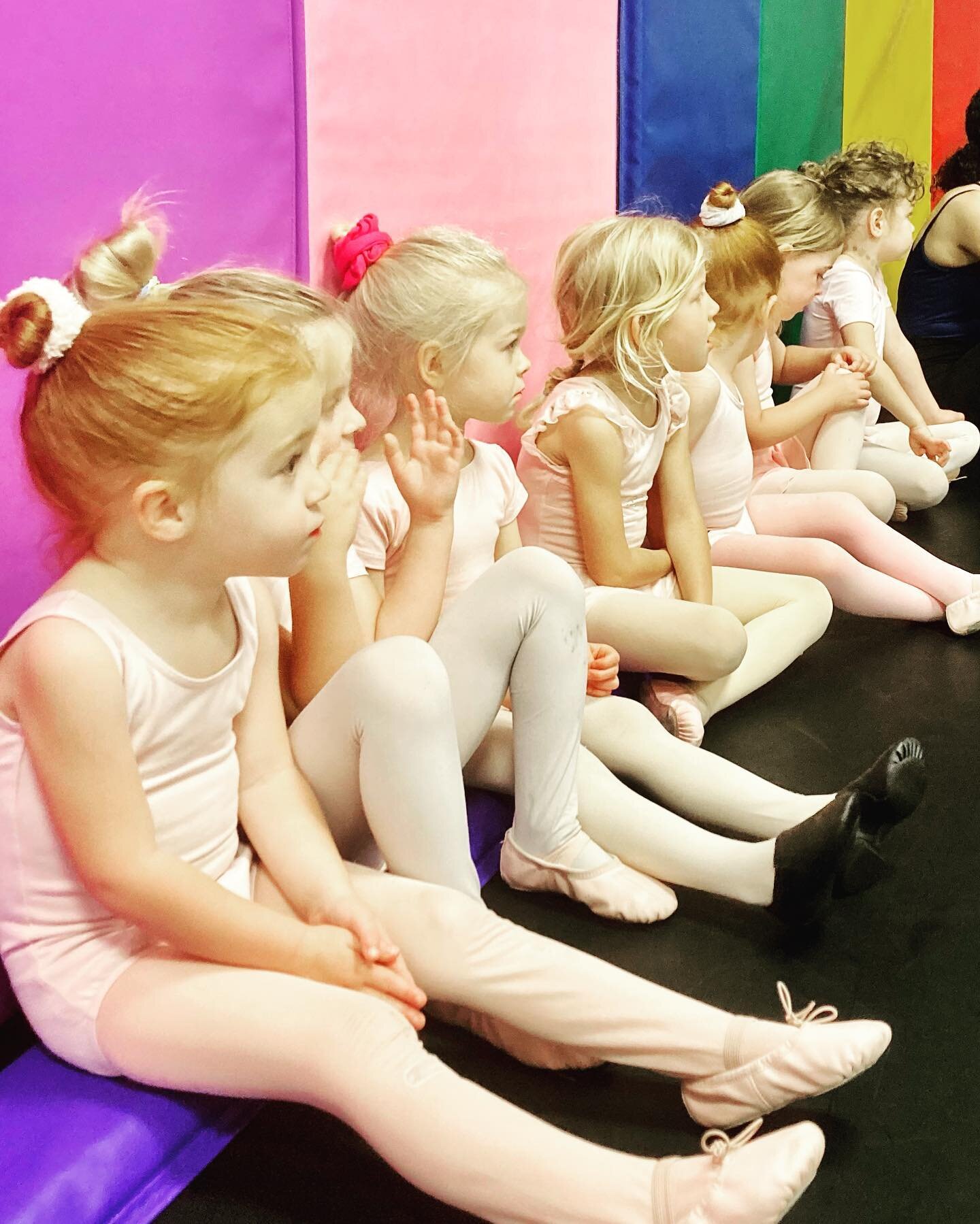 Tiny dancers watching the older dancers rehearse their recital dance ❤️