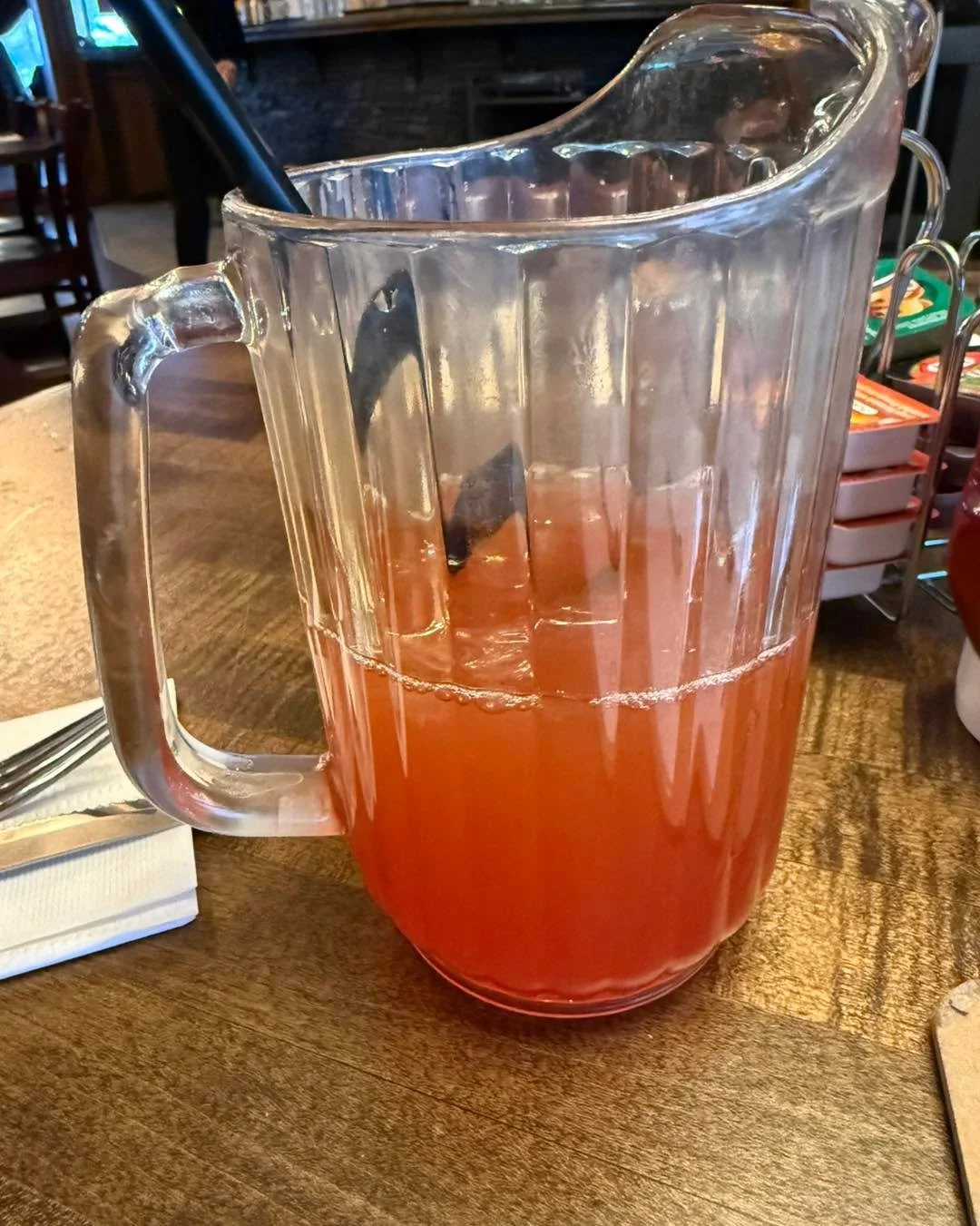 Ed&rsquo;s been playing with his Southern Fruit Brewed Iced Teas. 

This one was so good, half gone in 2 minutes. 

Ed wants to let his friends
Try this.  So today.  If you are here.  If you say to him &ldquo; Quench me!&rdquo; He will give one to yo