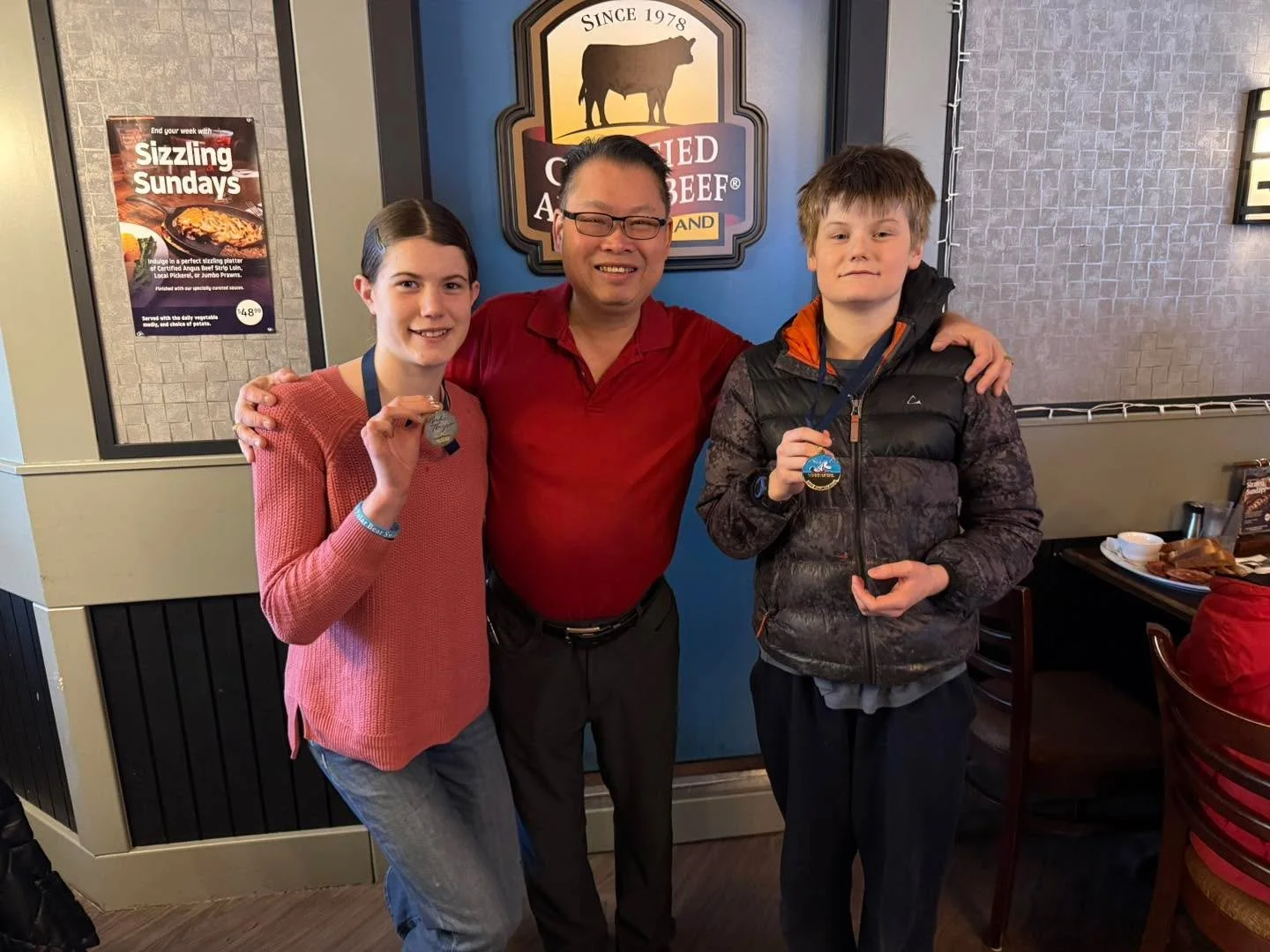 2 years in a row these 2 won medals and took me up on my offer of a free brunch!  I love giving our youths positive reinforcement and reward them when they strive for excellence. 

Congrats BELLE and RUDY! 

Ed and Coyotes is proud of your accomplish