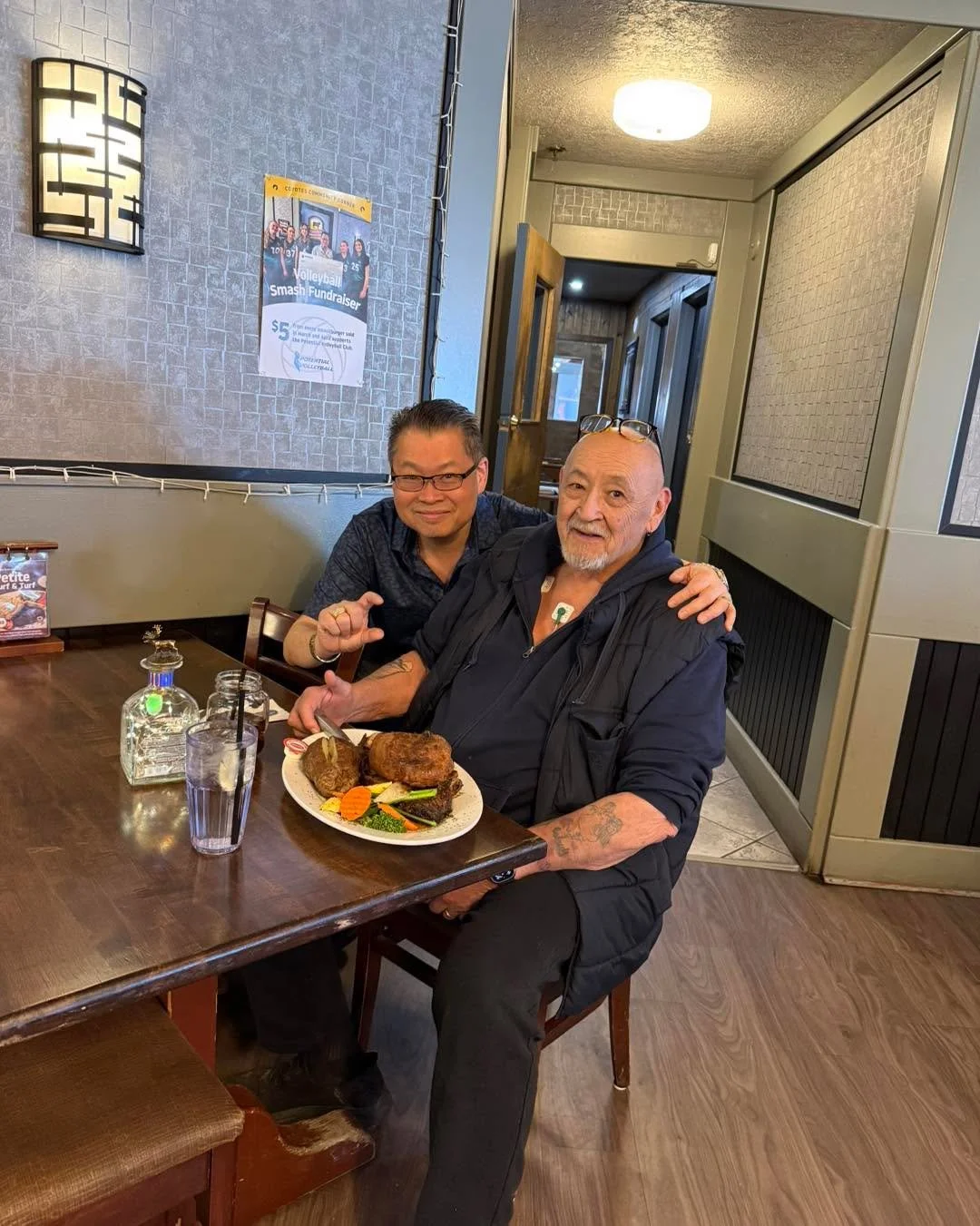 My friend Pat came all the way to Yellowknife for a doctors appointment from Fort Smith!  I wanted his 24 oz prime rib.  Not going to say no when he drove all 8 hours here!