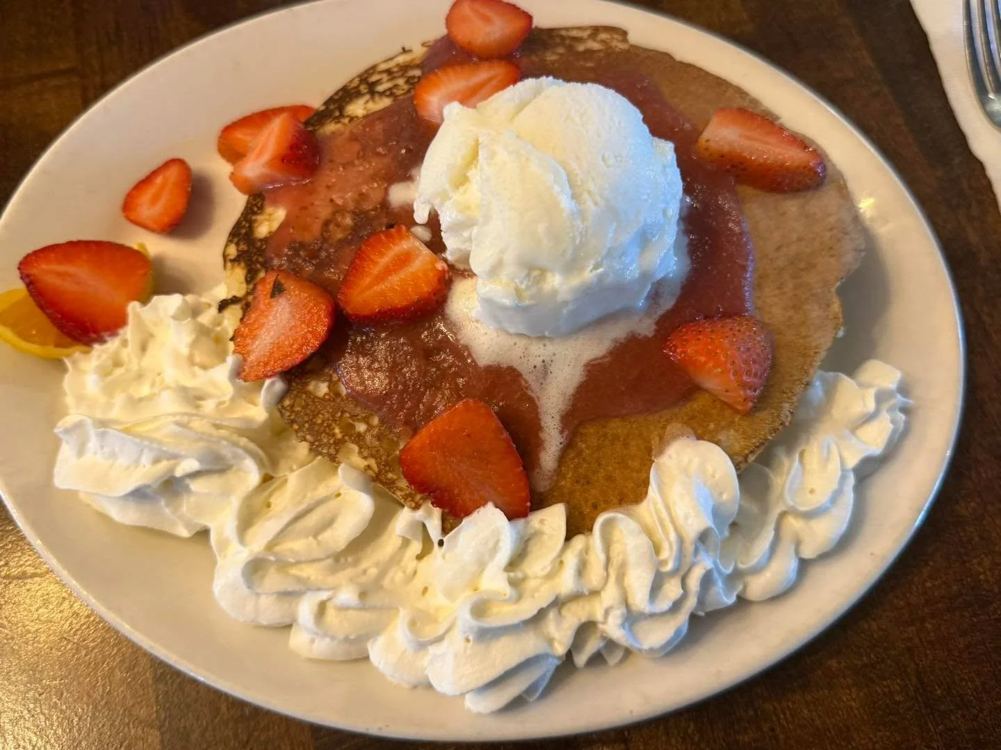 Happy Weekend!  Brunch featuring our $18 Steak and Eggs and a Strawberry Stuffed Pancakes! 

Have an Awesome Day!