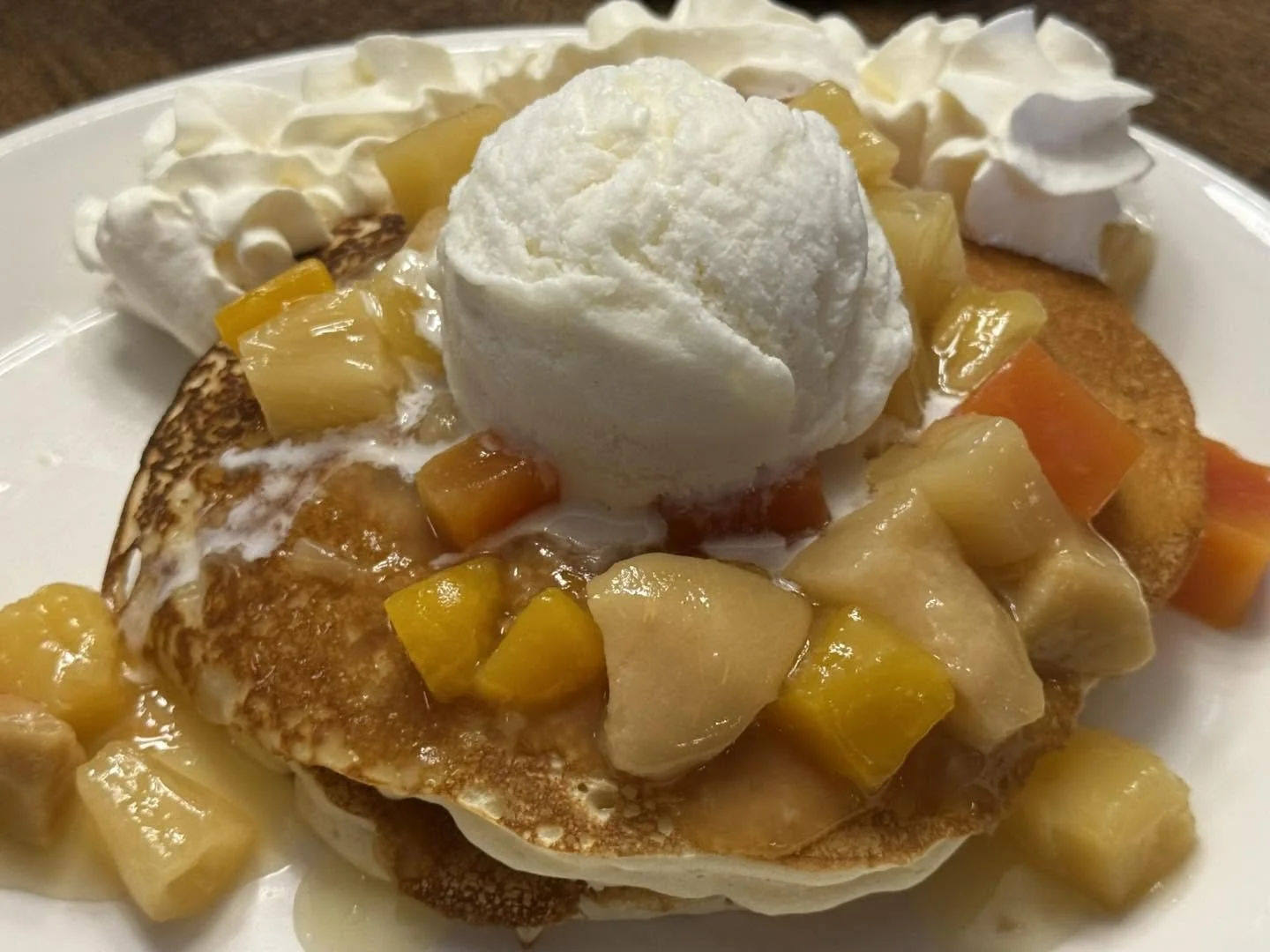 Brunch - Pancakes w/ Fresh Fruit