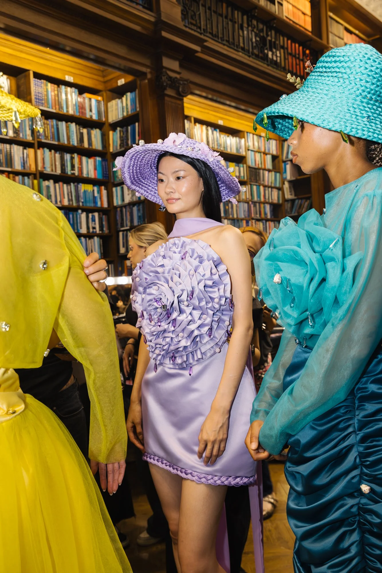 FF_UNFOLD_YKLLA_CHARLOTTE CULLEN.JPG