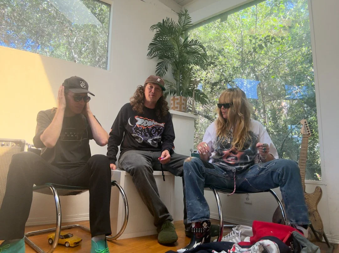 BlackBananas-CreditBunnyBiskit_web.jpg