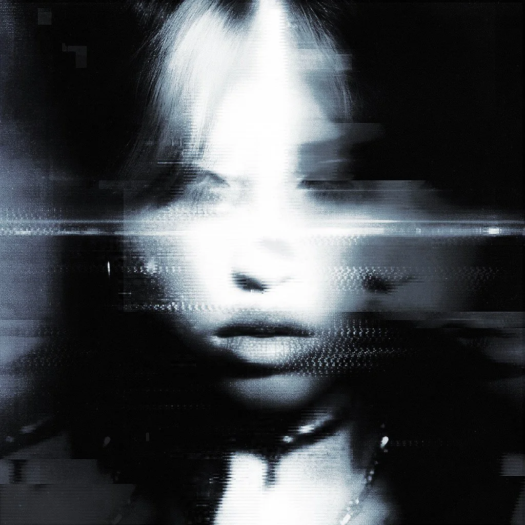 Ella-Boh_BLURRY-Deluxe-EP-Cover.jpg