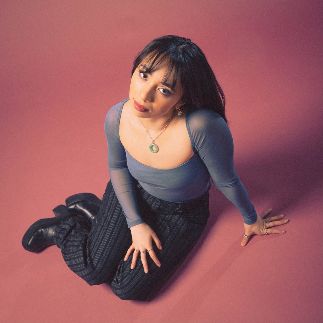 LEAHNAWY_SINGLEARTweb.jpg