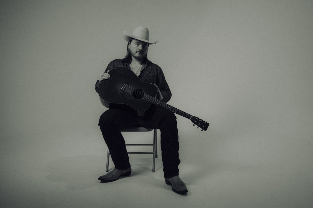 Caleb-Les-Hutchinson-by-Sam-Aldrich-2web.jpg