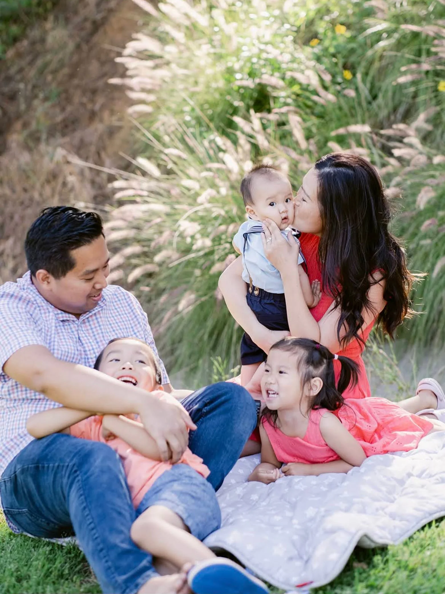 The seasons change quickly. Make sure you capture it. 

Now booking family sessions for 2027 💜

#sfvphotographer #818 #sanfernandovalley #sanfernandovalleyphotographer