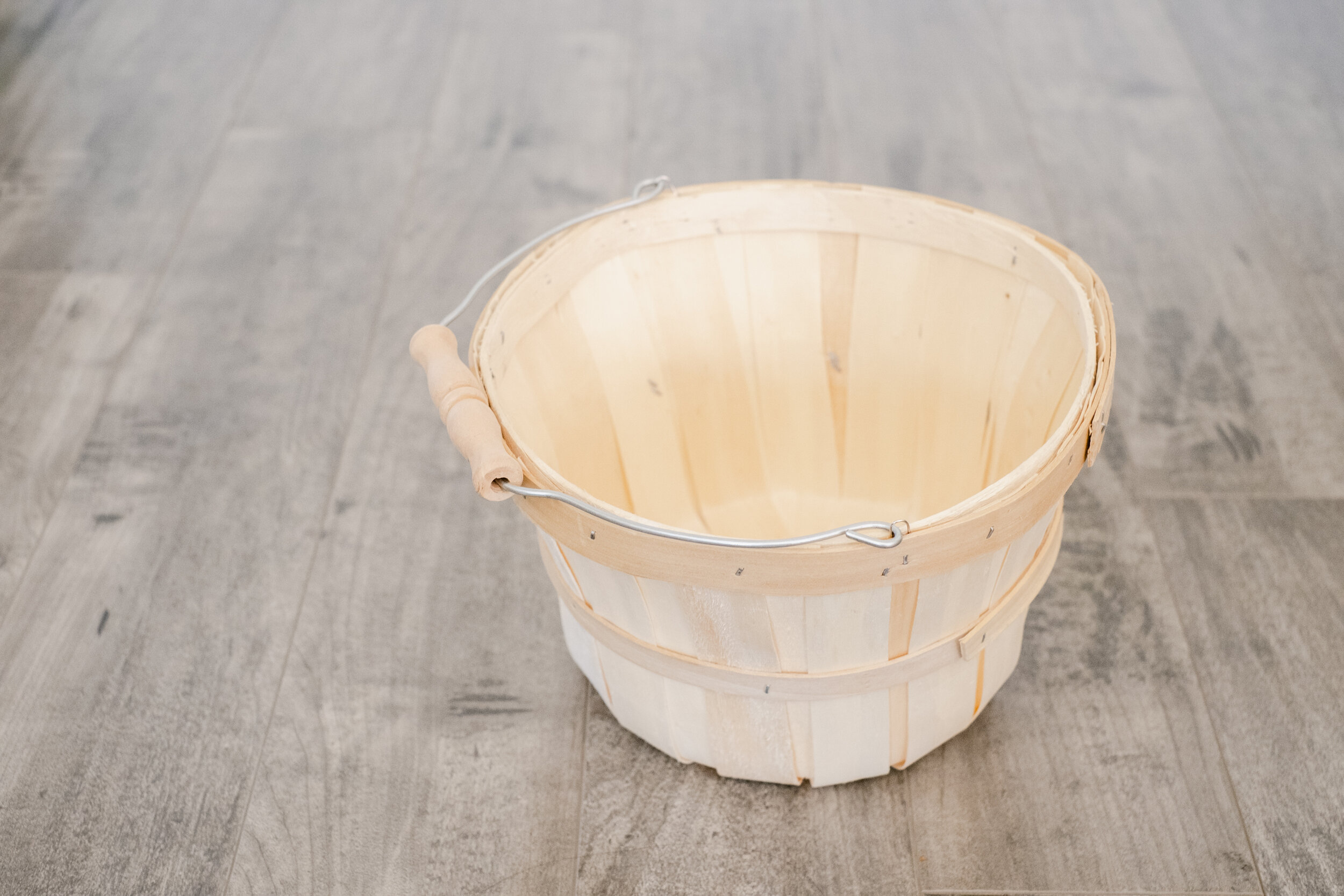 Decorative basket