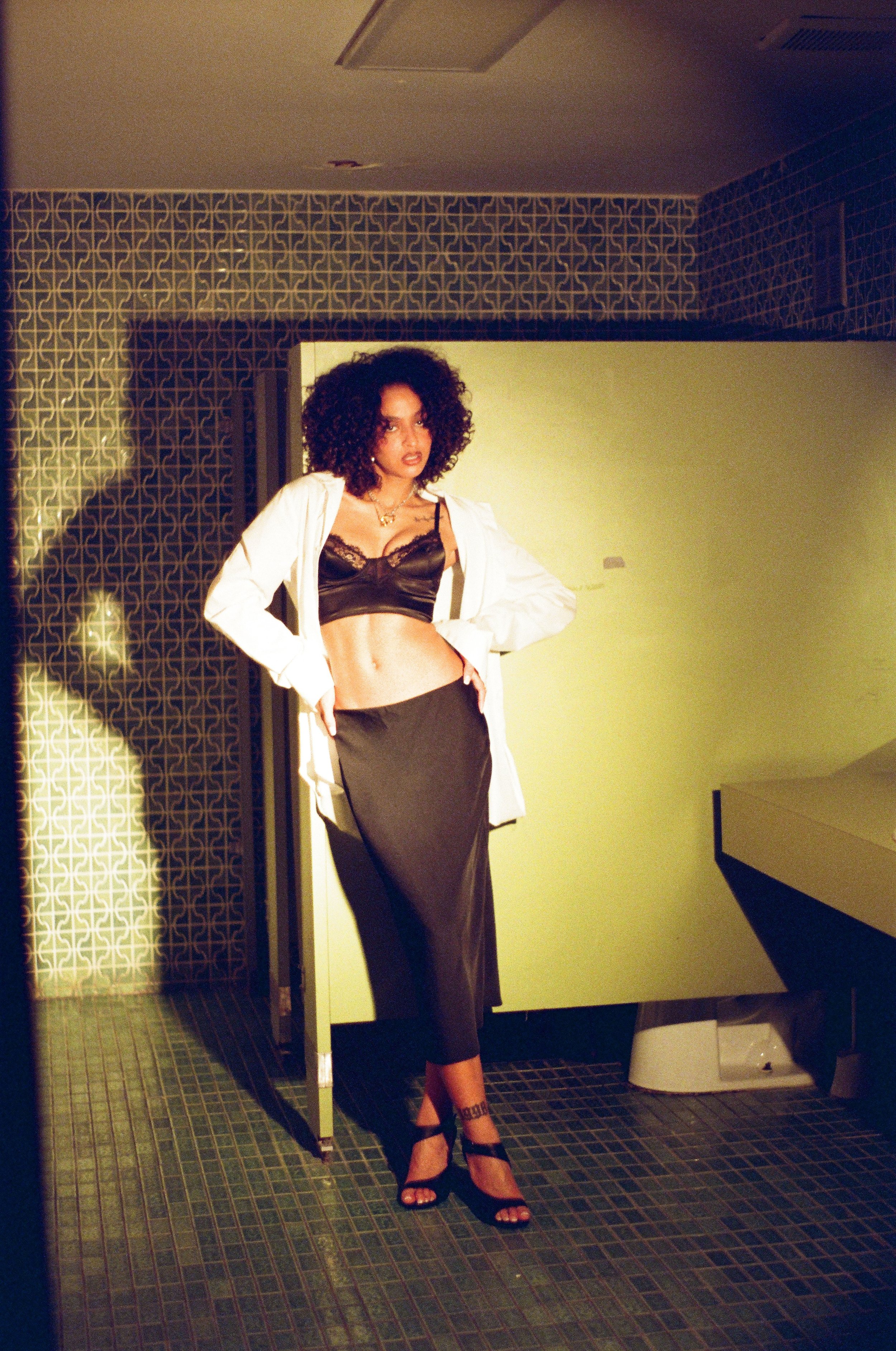 000739690021 copy.jpg