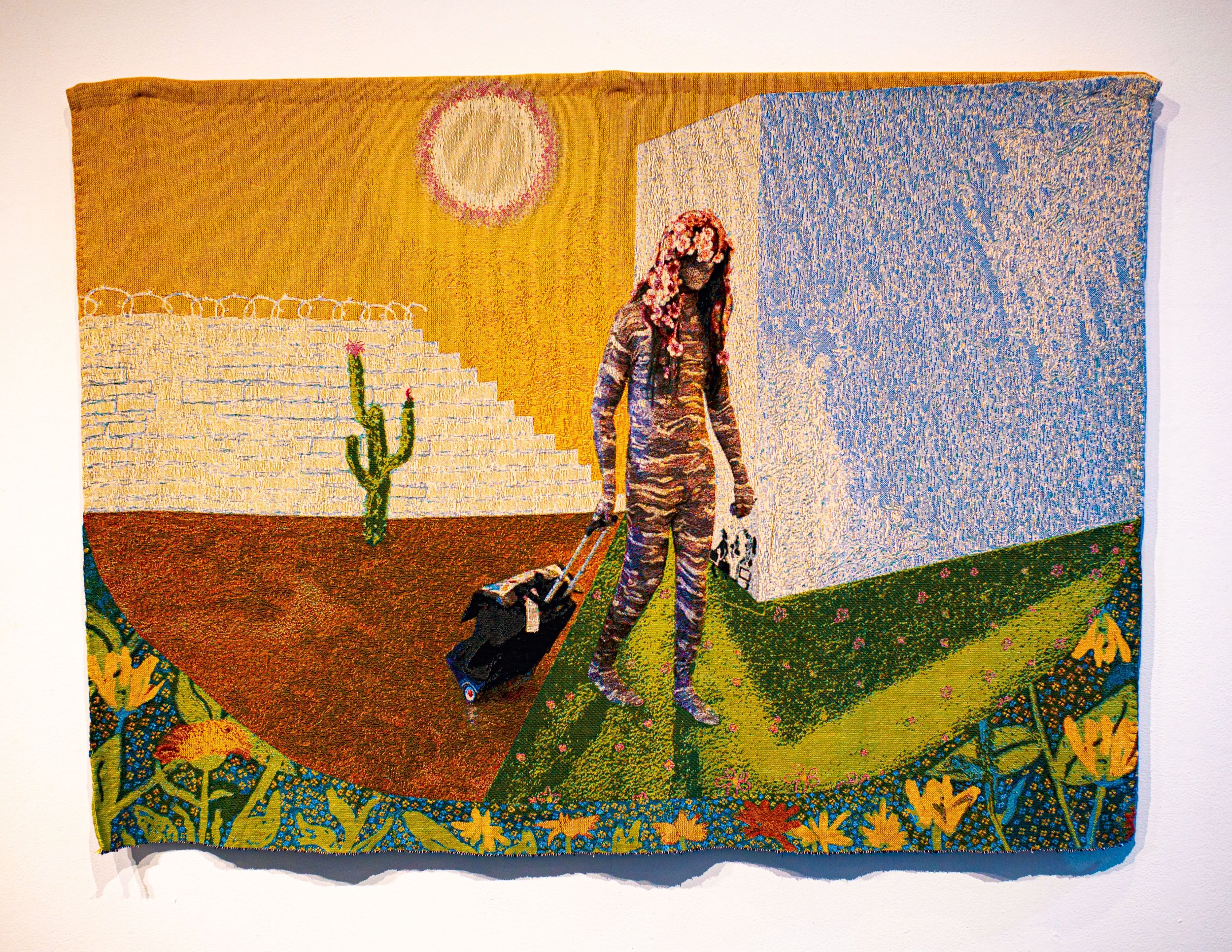 "Cruzando" | Hoesy Corona