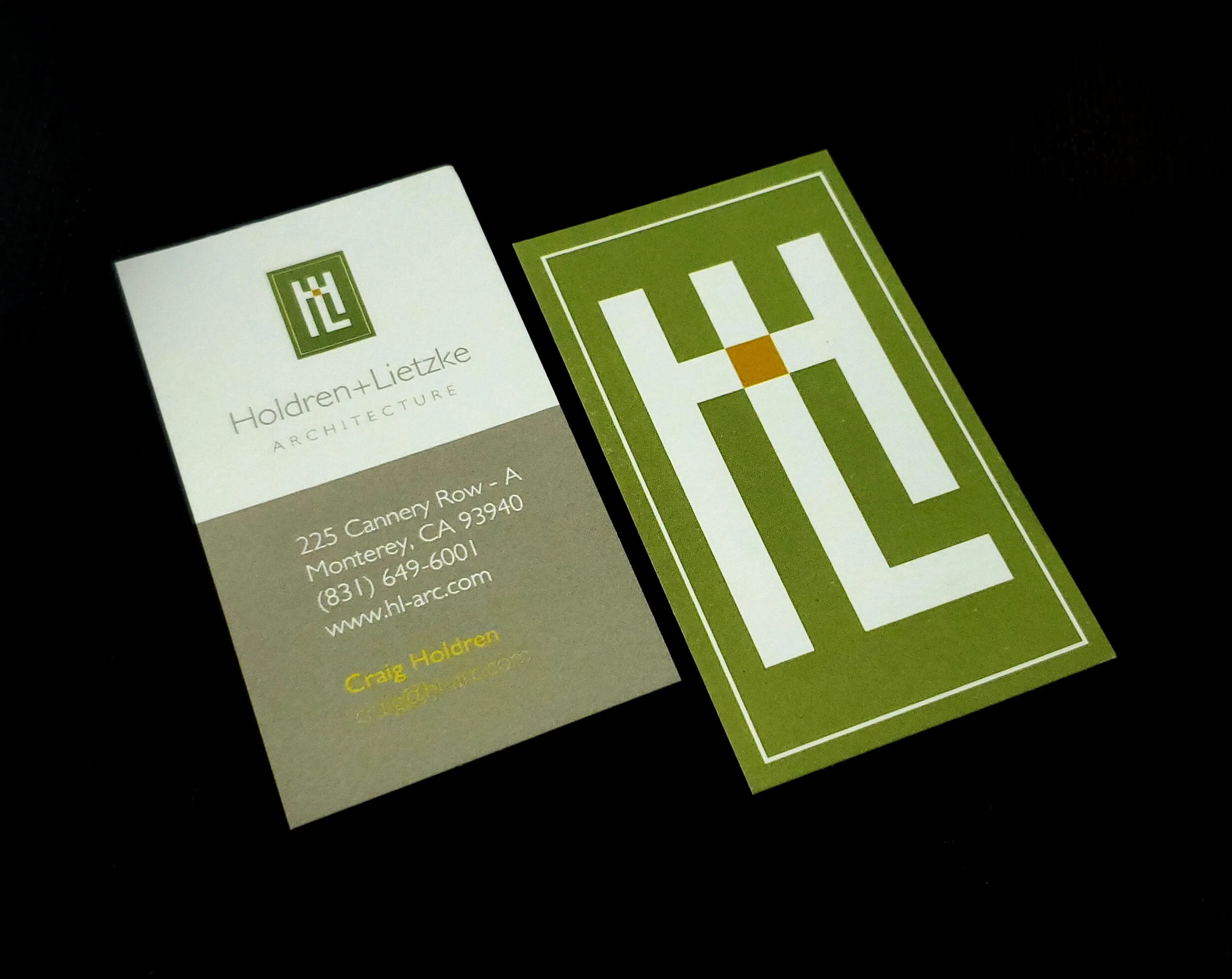 H+L bus card.jpg