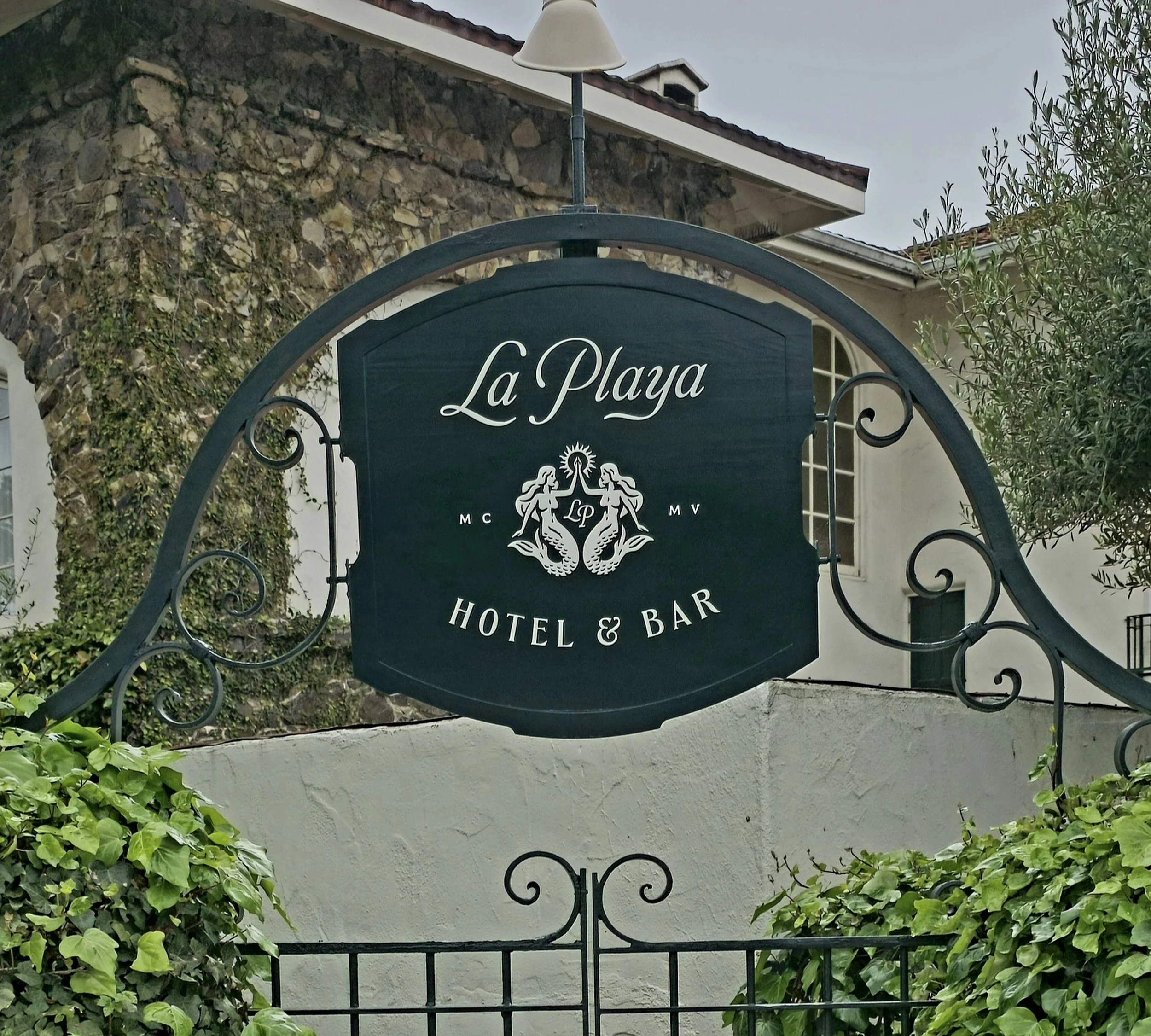 LaPlaya_dimensional redwood.jpg