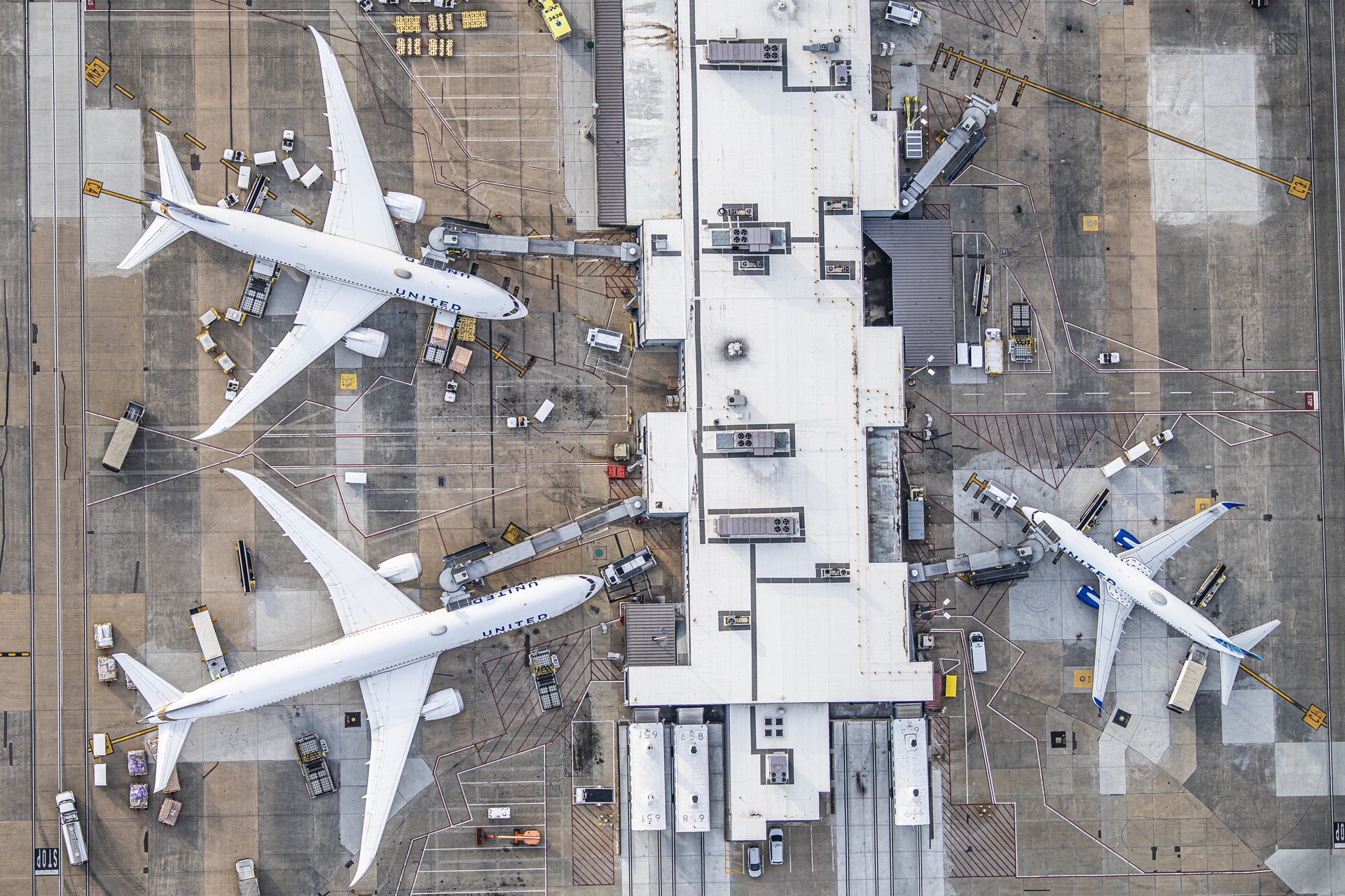 Dulles International Airport — Ryan Patterson Photography