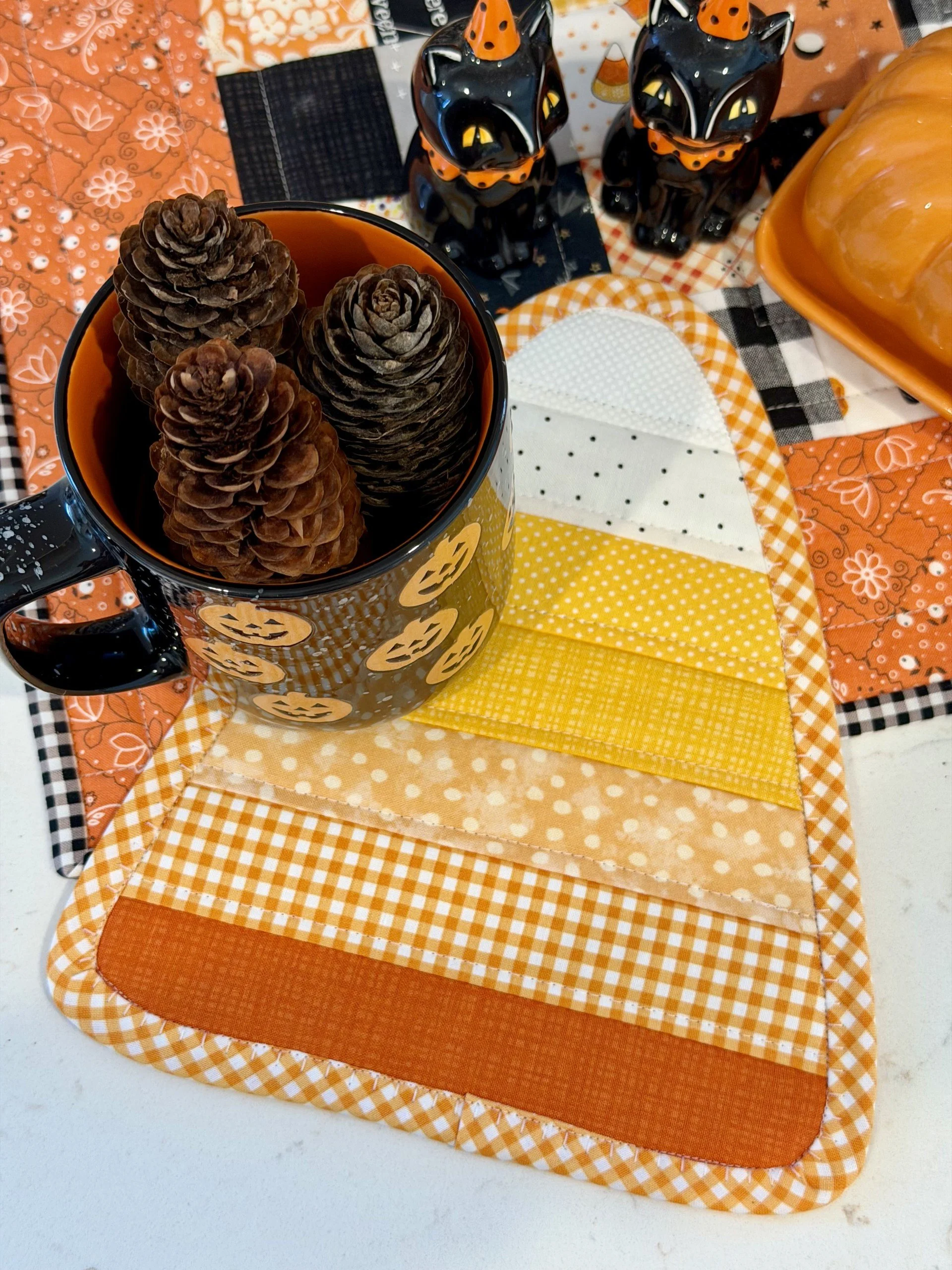 Scrappy Candy Corn Hot Pad Pattern PDF