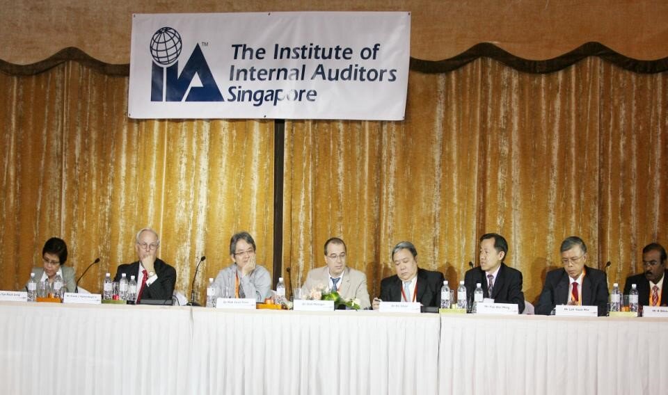 Dr KC Chan as one of the trusted advisors for integrated resorts (casino management), shared his experience (2007) as the Chief Operating Officer of NagaCorp Ltd.