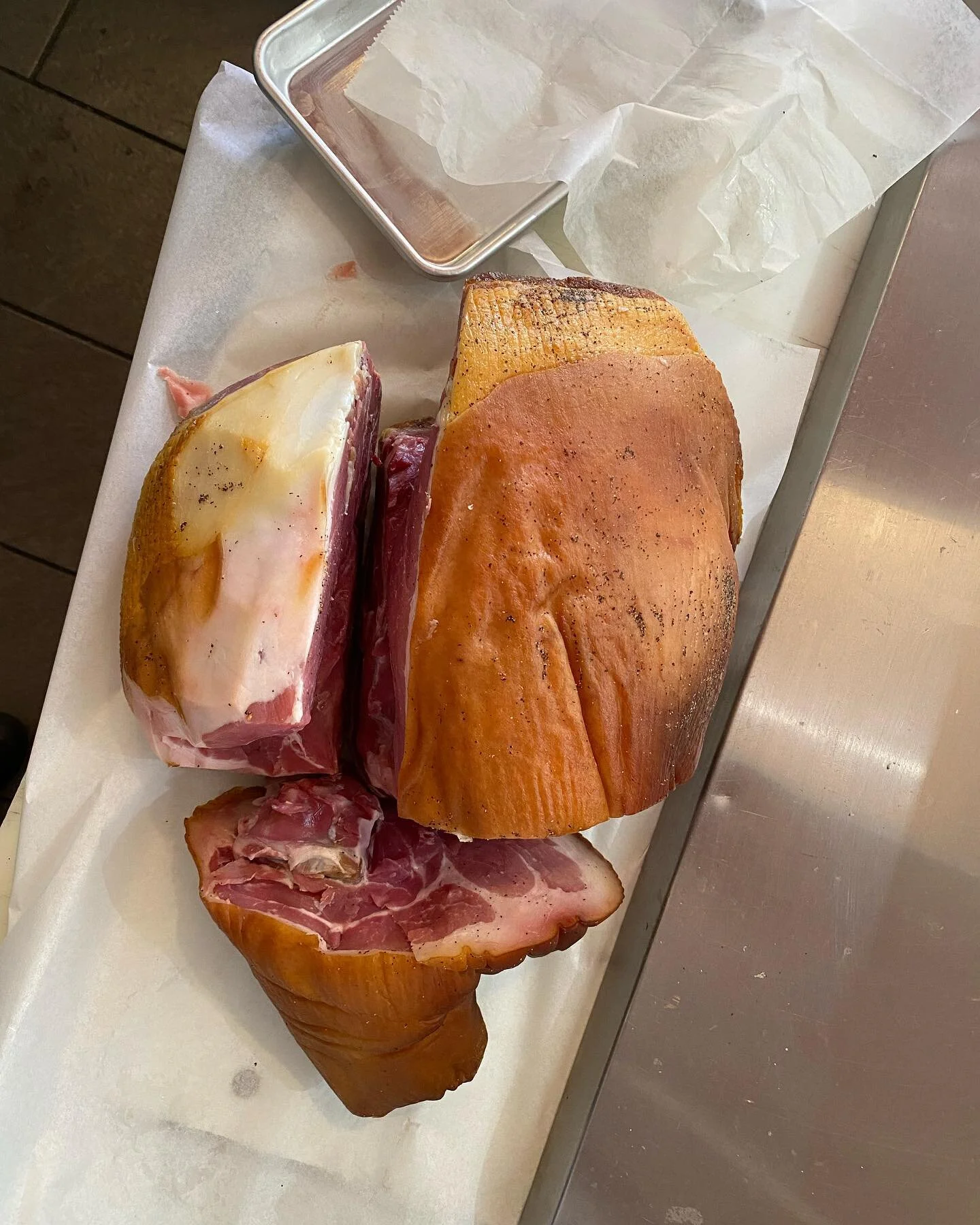We just got ourselves an @edwardsvirginiasmokehouse country ham and we are giving the people what they want- HAM AND BUTTER!!!!!

Cast your cares away and stuff yourself with fresh baked bread, cured meat and tangy @vermontcreamery cultured butter.


