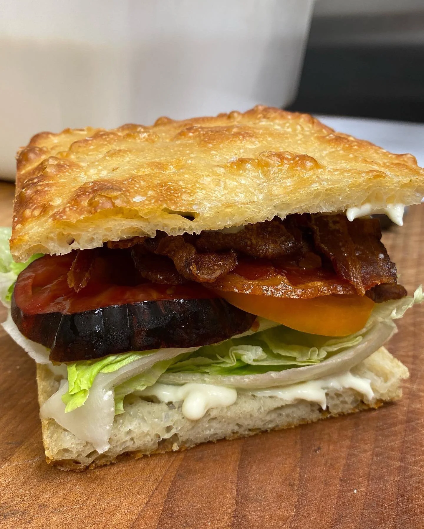 WE ARE OPEN TODAY AND BOY DID WE MISS Y&rsquo;ALL.

⚠️No roast beef today, but we have BLTs and HAM AND BUTTER!⚠️

So happy to be up and running after a nice little holiday. 
12-5pm
@juneshine_santamonica 
&hearts;️&hearts;️&hearts;️