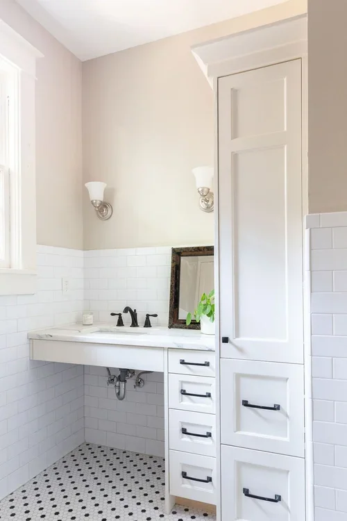 Classic Bathroom