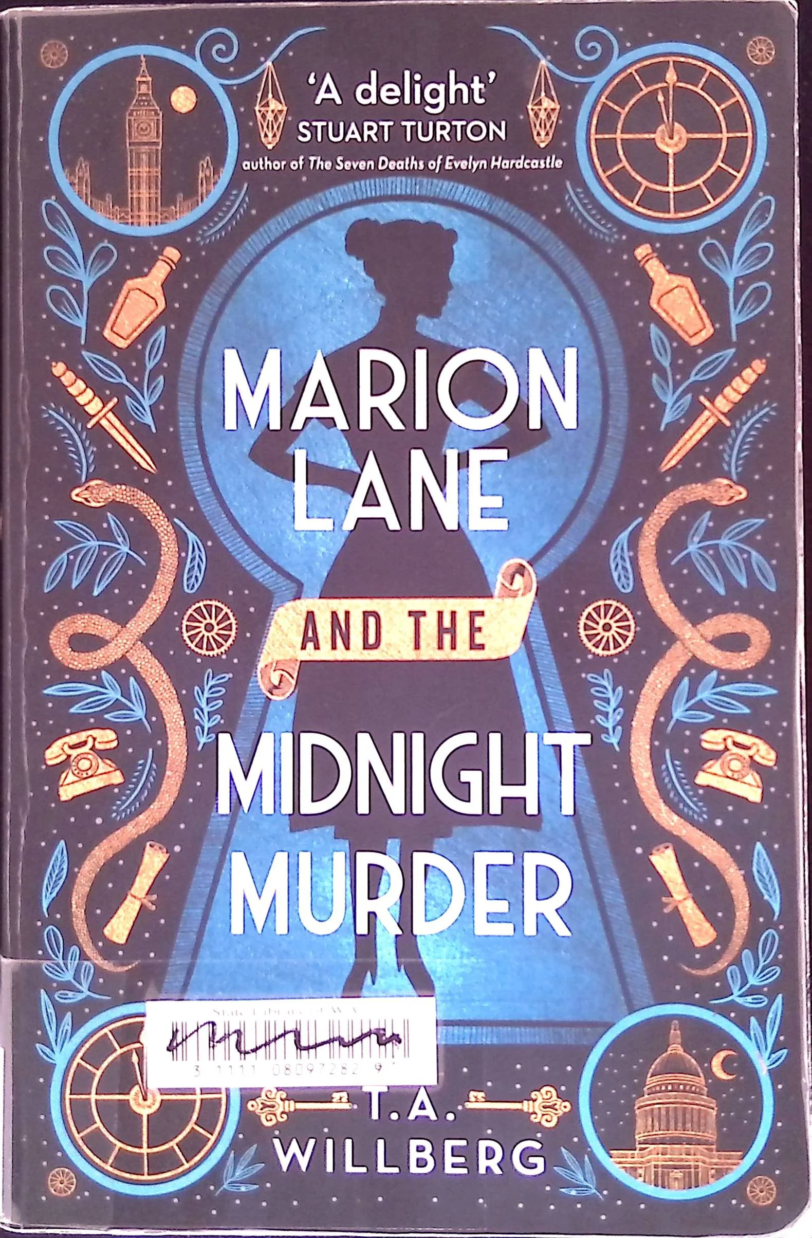 Marion Lane and the Midnight Murder