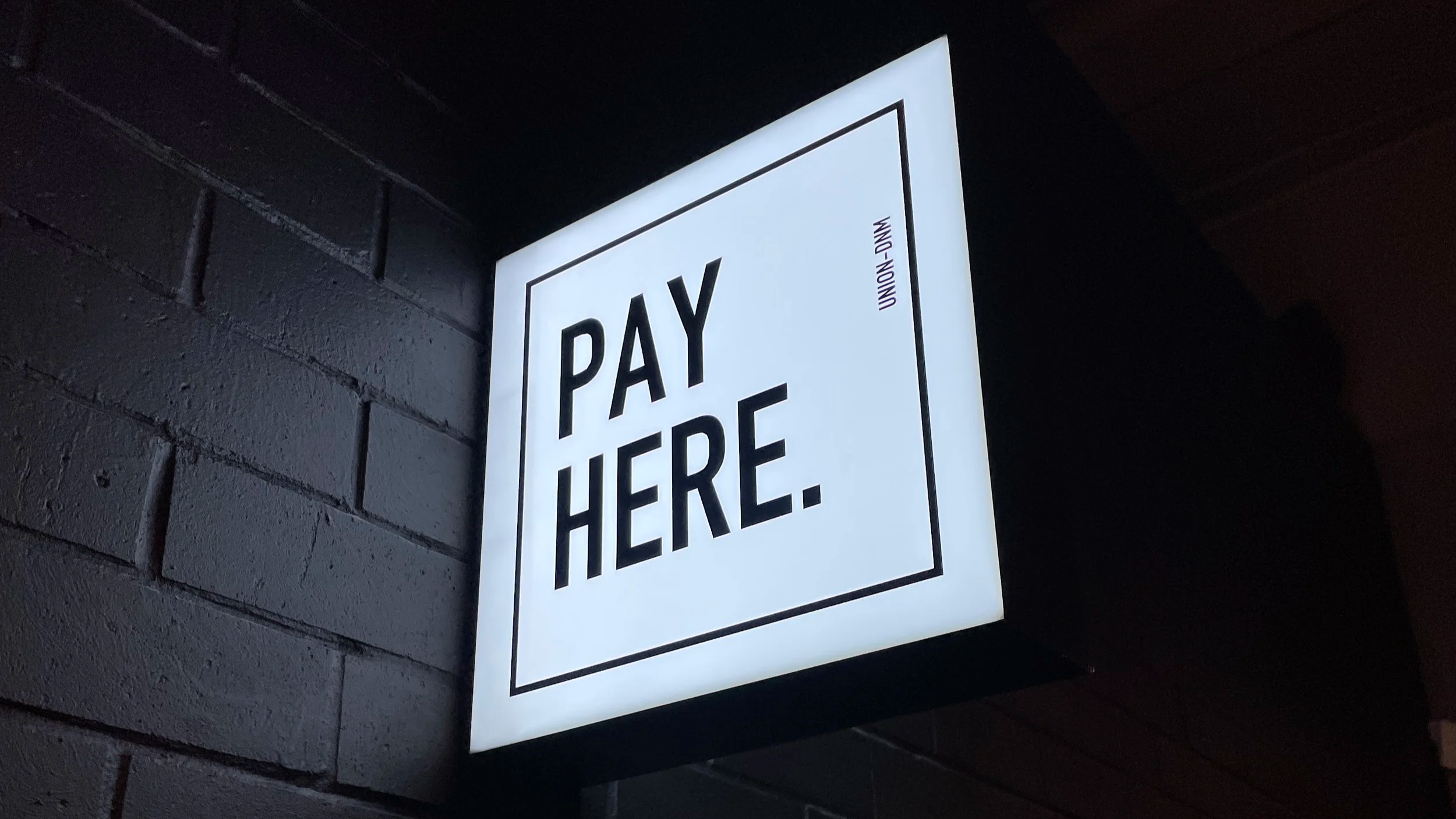 SIGNAGE