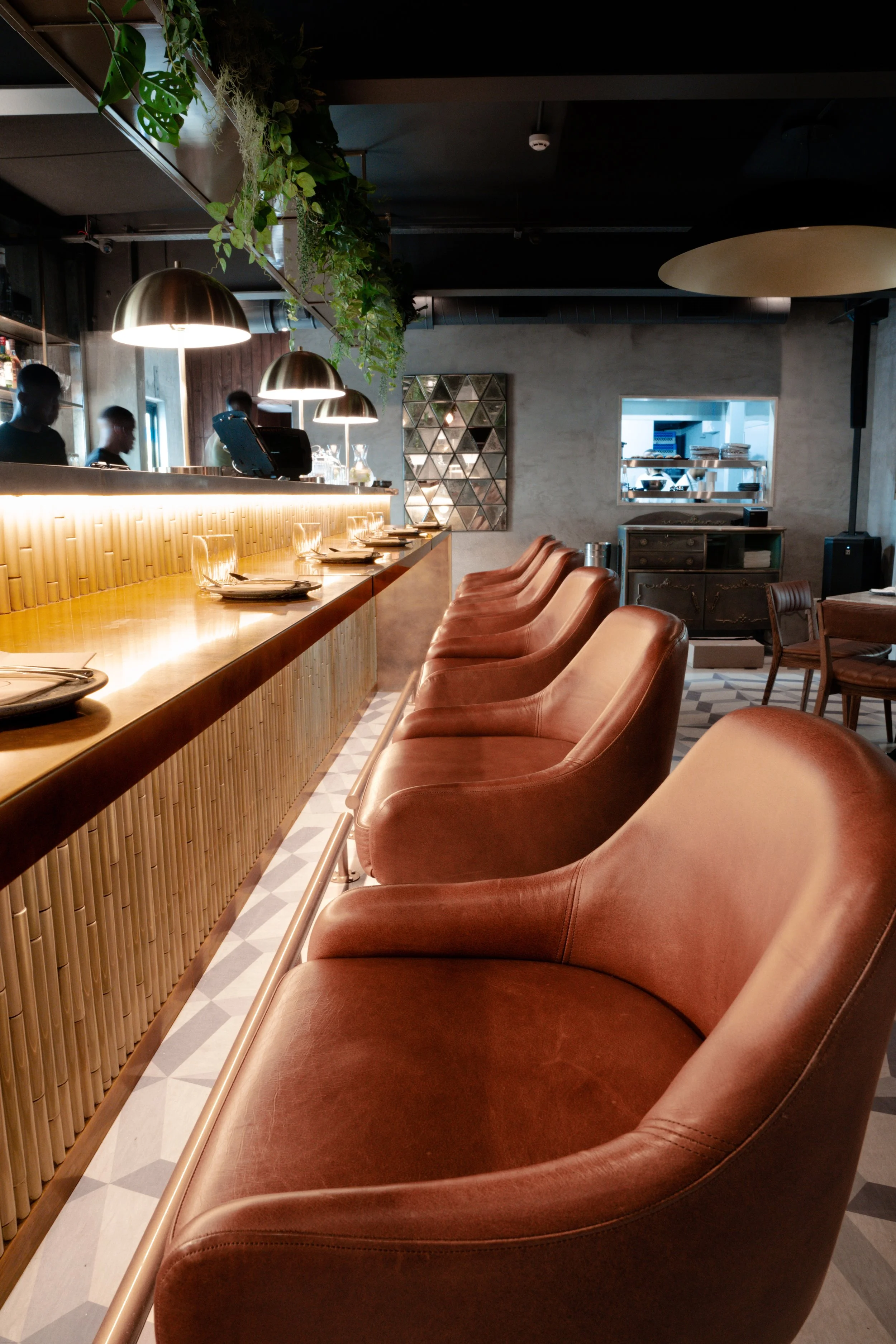 BAR SEATING