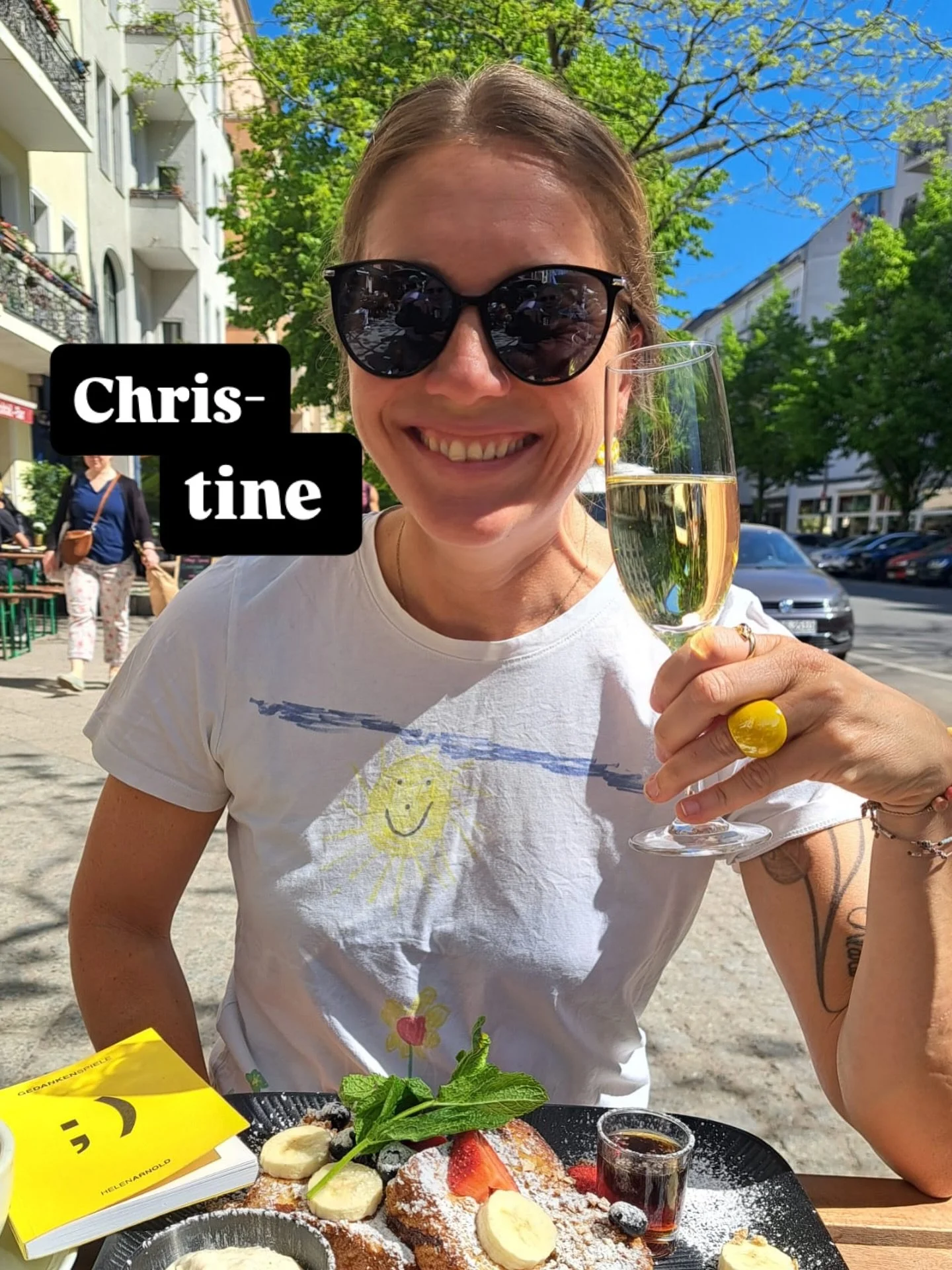 Und dann kam Christine. Wir kennen uns aus der Volkshochschule, einmal in der Woche lernen wir zusammen spanisch. Christine ist &auml;lter als meine Mama und Christine sagt: Du bist gut, viel besser als du glaubst!&nbsp;

Vor einigen Jahren begann si