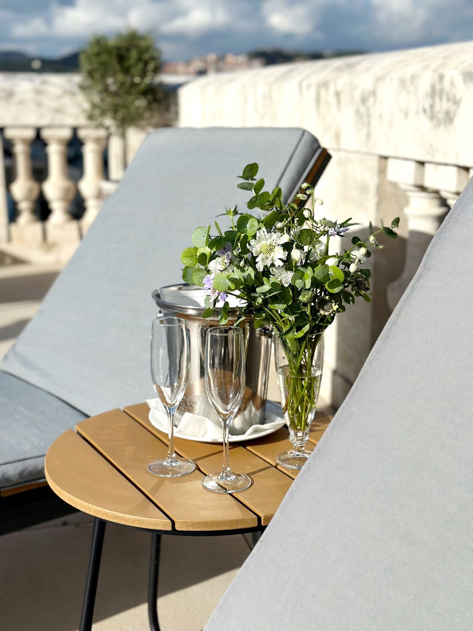 PHOTO-2025-11-30-22-22-46 2.jpg