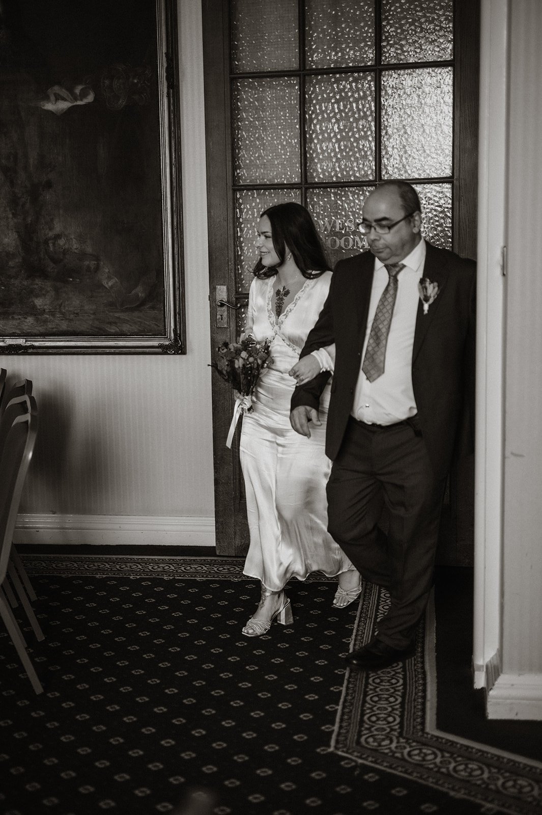 R&J ~ Wedding ~ Leeds Civic Hall-11.jpg
