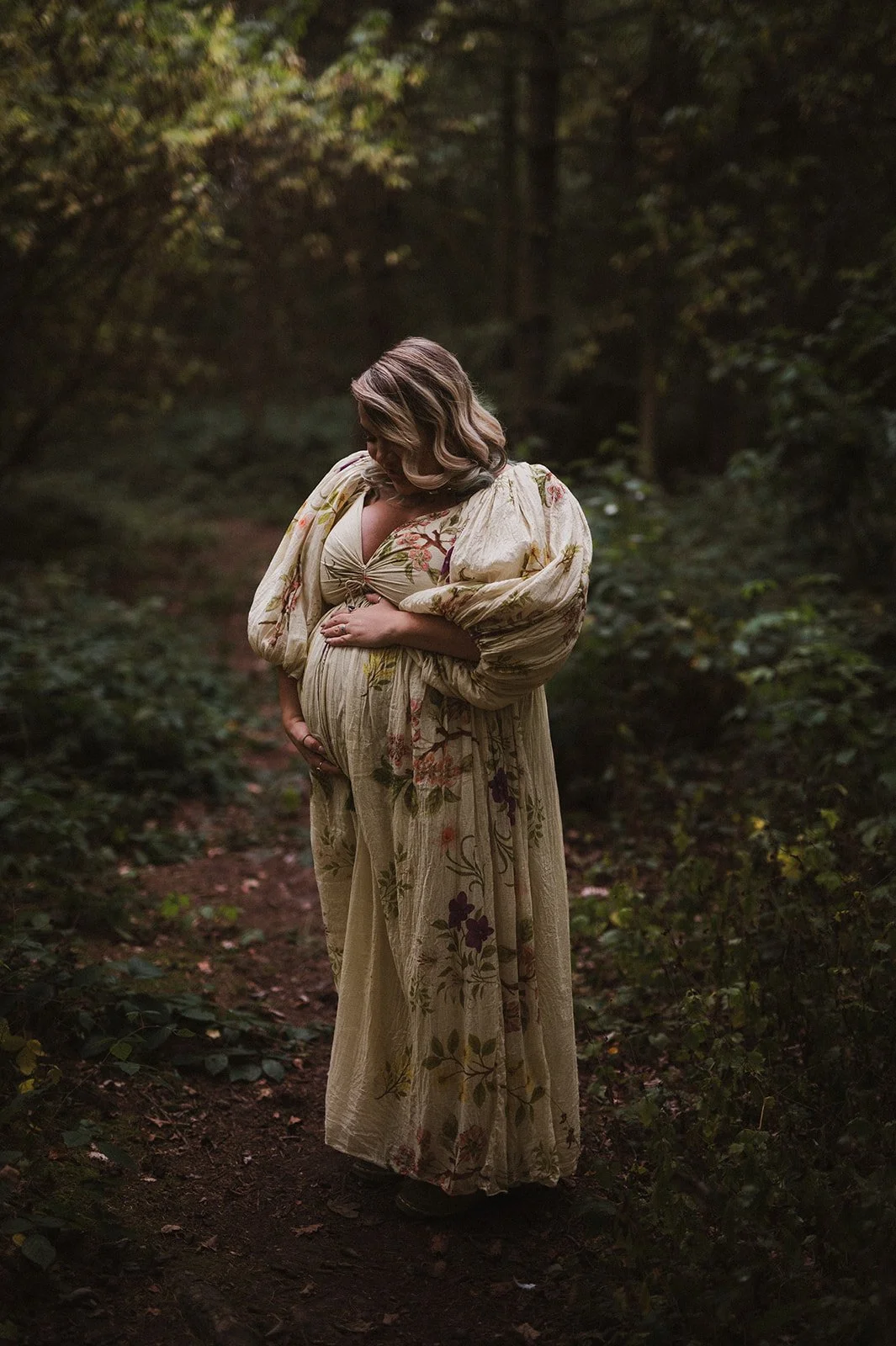 L&J ~ Maternity ~ Wynyard Woodland-4.jpg