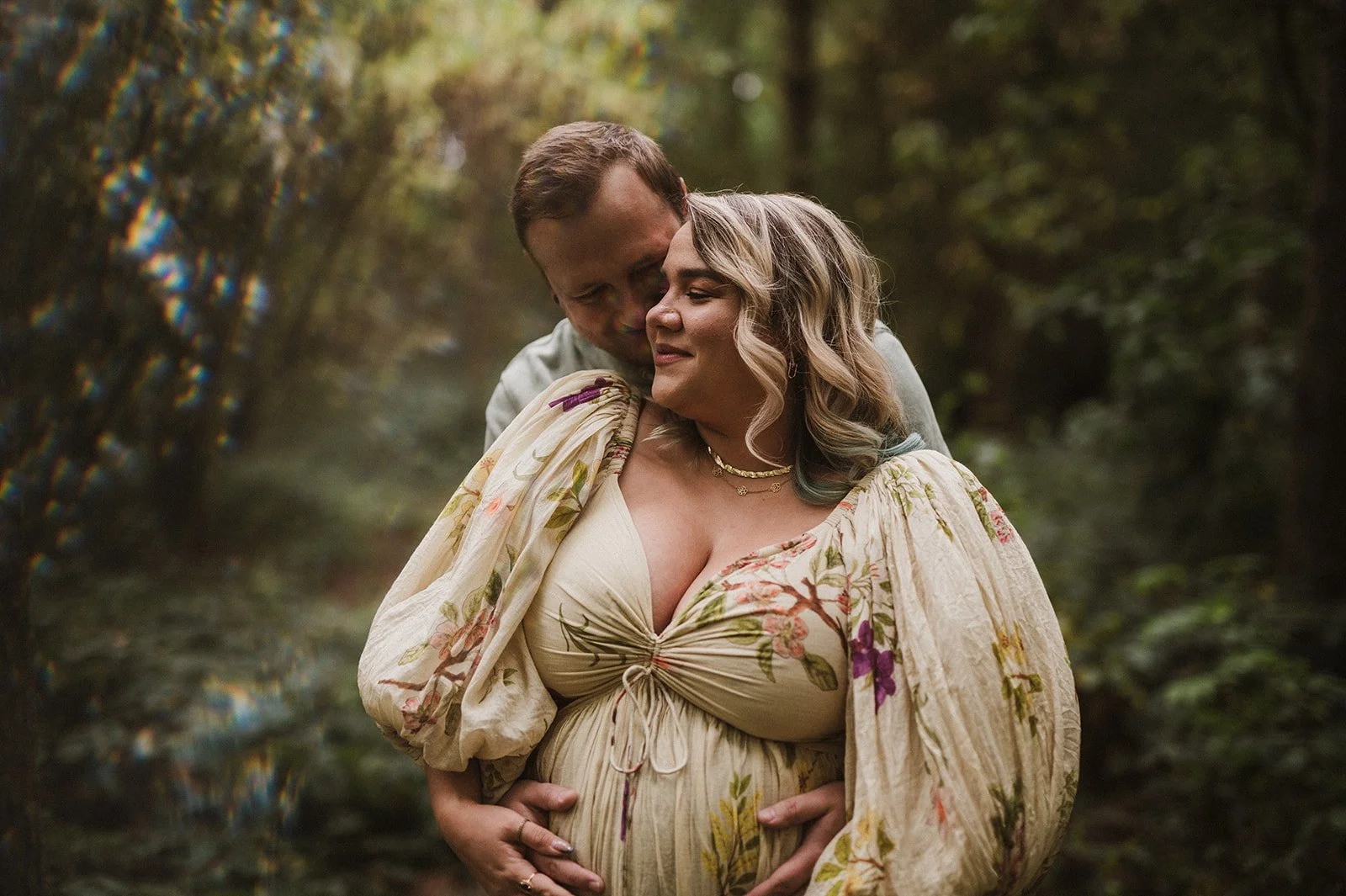Lais & Joe ~ Woodland Maternity Photos
