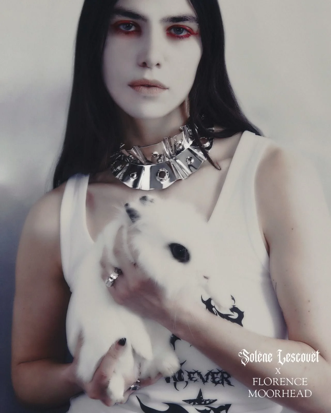 @solenelescouet x @florence_moorhead new collaboration 🐇

---

Photography @gaboboza_
Model @odalouise9
Mua @roscinomakeup
Bunny @umoodtekinalp