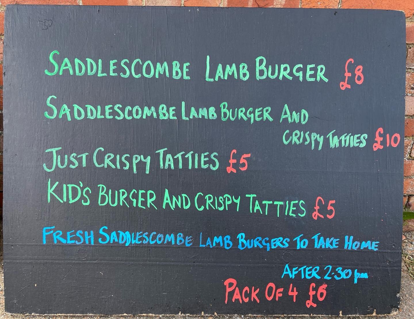 So excited to be offering our delicious Saddlescombe lamb burgers at our open days, all cooked by our friend and talented chef @chefsamlambert of @slamtacos fame 

Veggie options and delicious cake and hot drinks from our lovely friends Di and Paula 