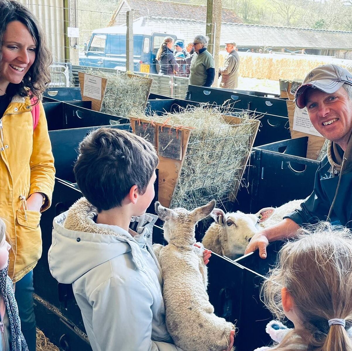 Thank you to everyone who came and visited today! A few lambs born, tractor rides to see the cows and delicious local food served up by @chefsamlambert 

We&rsquo;re open again next weekend so do come and join us! To book tickets 
www.camillaandroly.