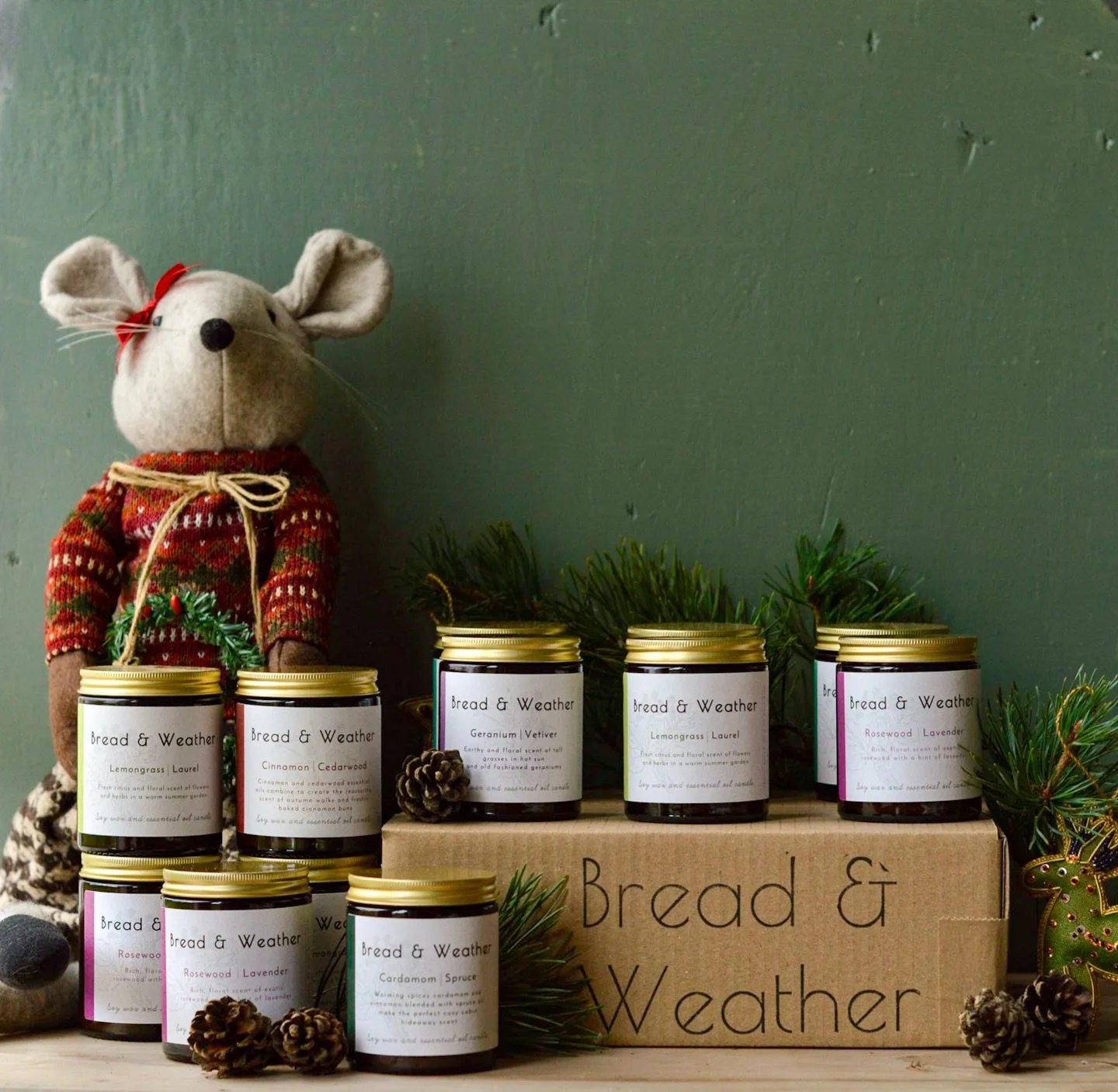 Christmas Mouse and her 12 candles simply must appear on the grid in December.

Here they are to make you smile 🐭

(Practical note: For 12 low-admin gifts in one go, a box of 12 is a saving of 20% compared to individual candles. By order of the mous