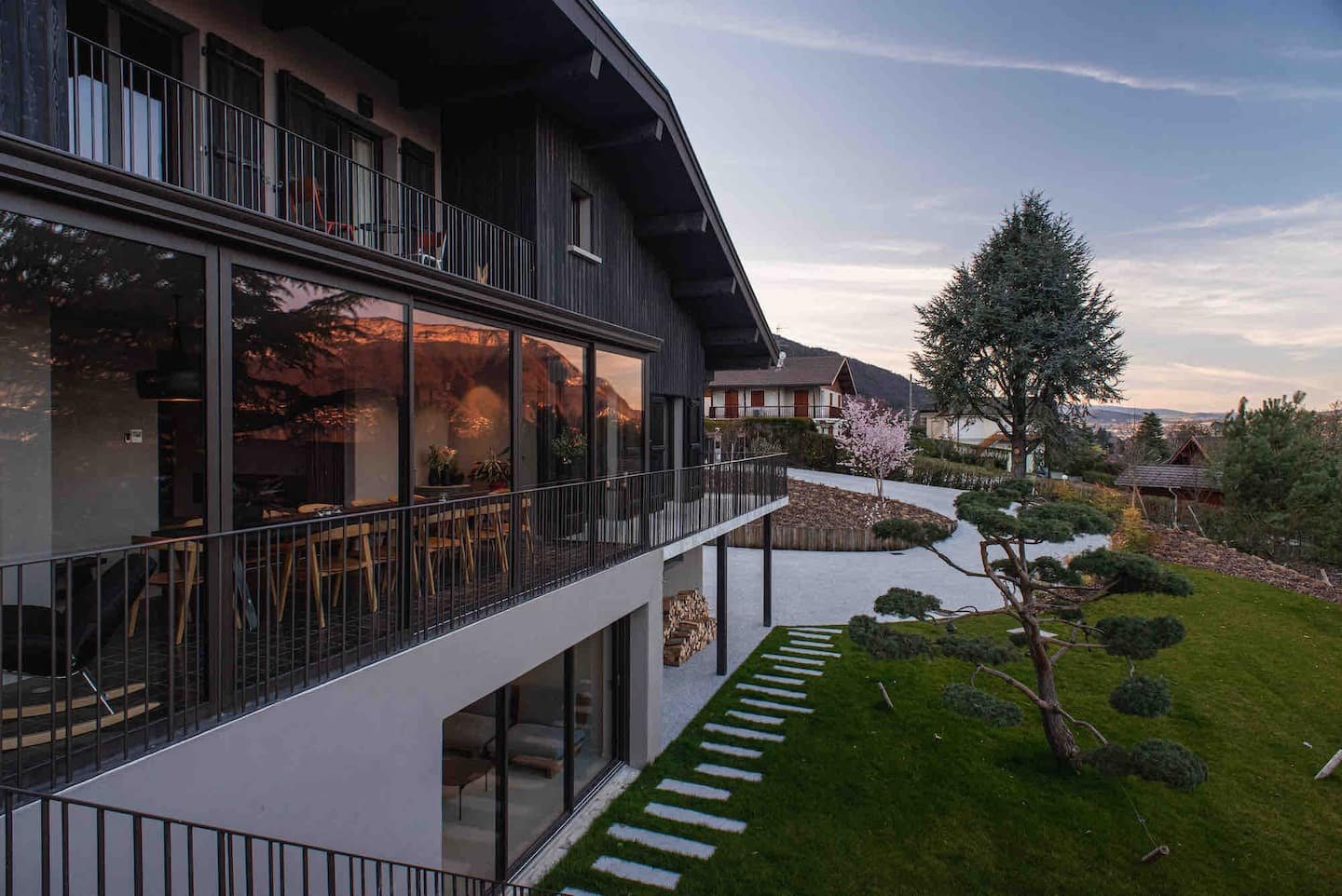 Balconies-luxury-Villa-Annecy-Rental.jpeg