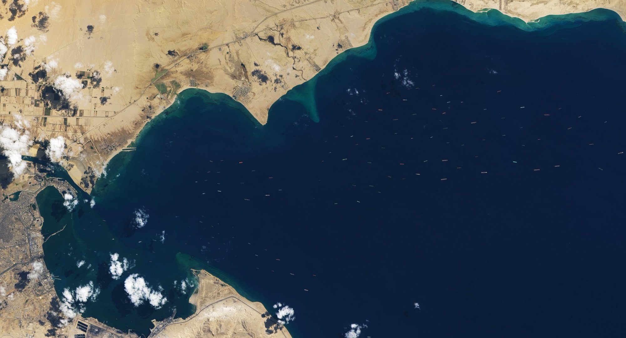 Resolving the Suez backlog: predicting ship transits in capacity-constrained areas