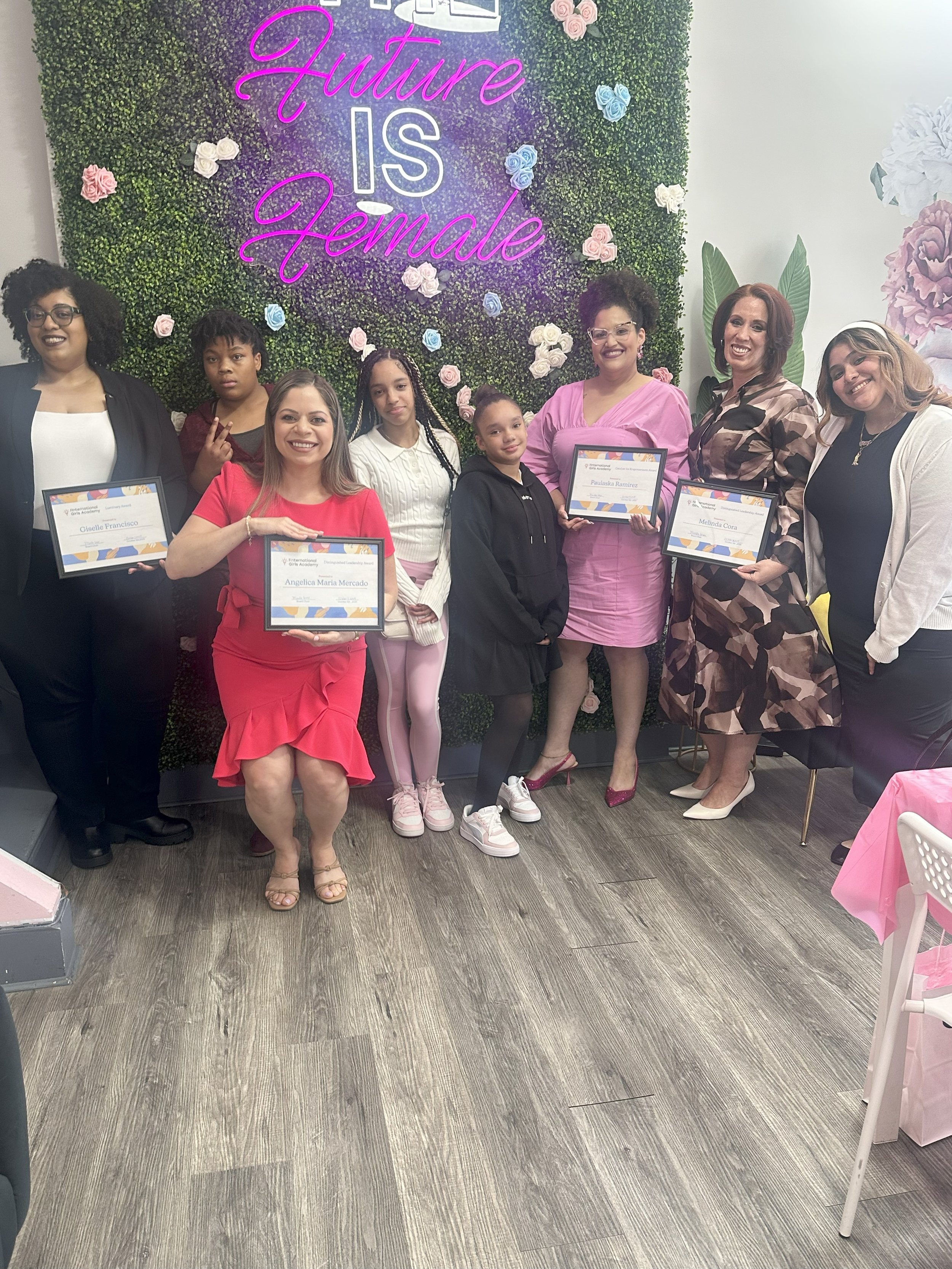Juntas Somos Más: An Inspiring Recap of IGA's Hispanic Heritage Celebration