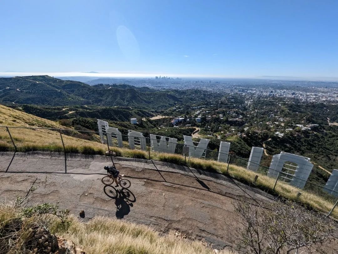 Shop ride! 🥳

Were heading over to the Hollywood sign for some fun fun. 

☕ Meet at 8:00am 
🚲 Roll out 8:30am
📍 Black Elephant Coffee

#letsridecyclery #burbank #shopride #bikeshop