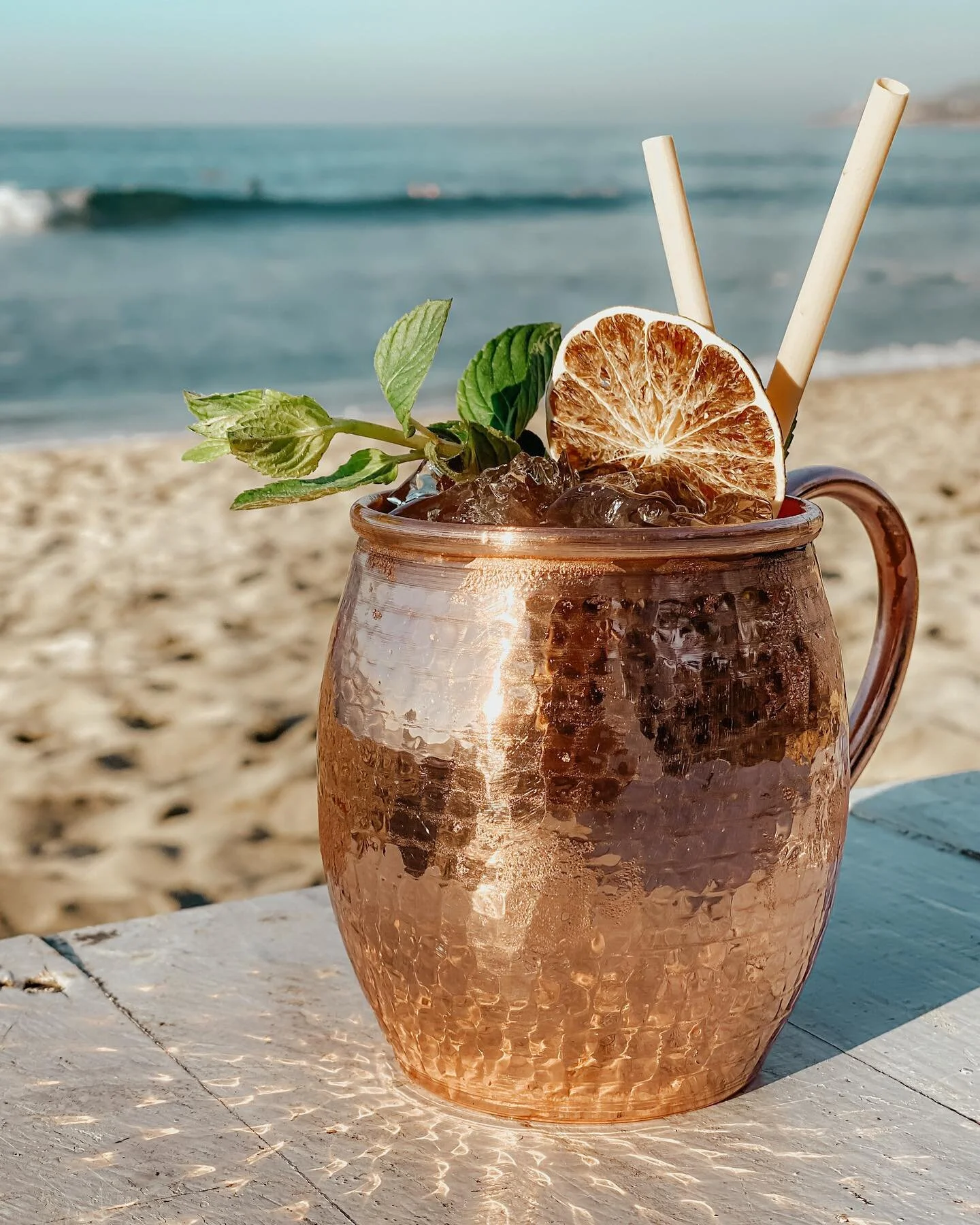 Vodka &bull; Ginger Beer &bull; Lime Juice &bull; Ice &bull; 
Boom 💥 #moscowmule 
Come Say Hi.