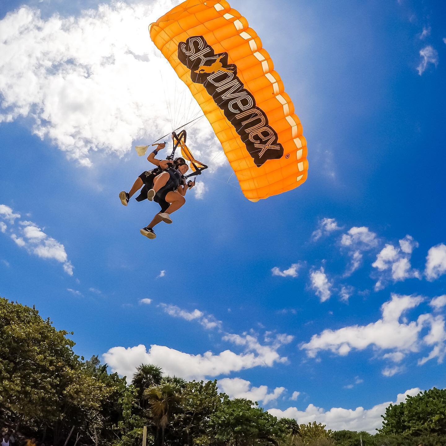Sunshine destination with a parachute over your head! The best adventure you could have on your holidays. Give us a call.. We&rsquo;ll take good care of your emotions 😏😎