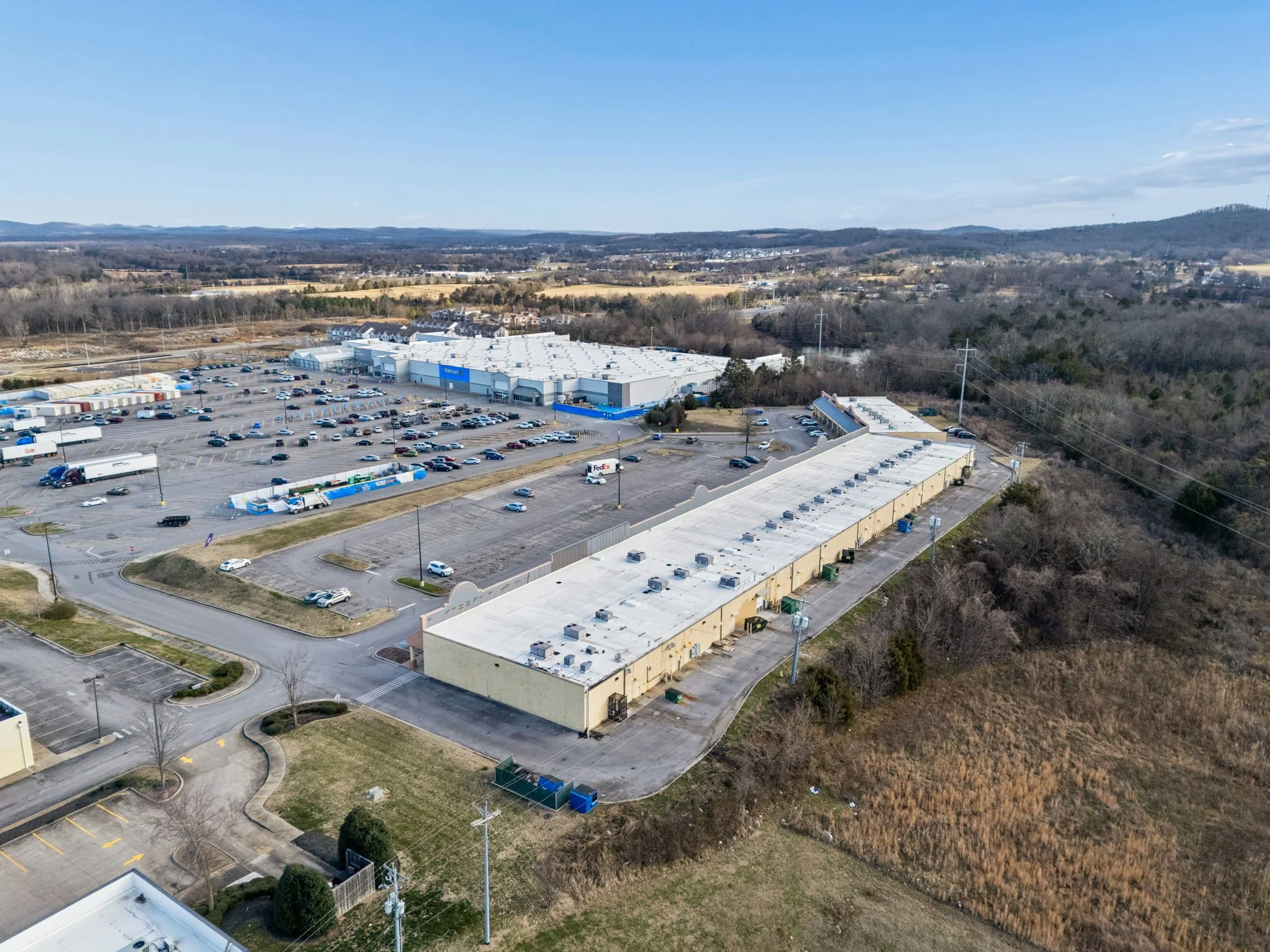 16-1864 N Main St - 016.jpg