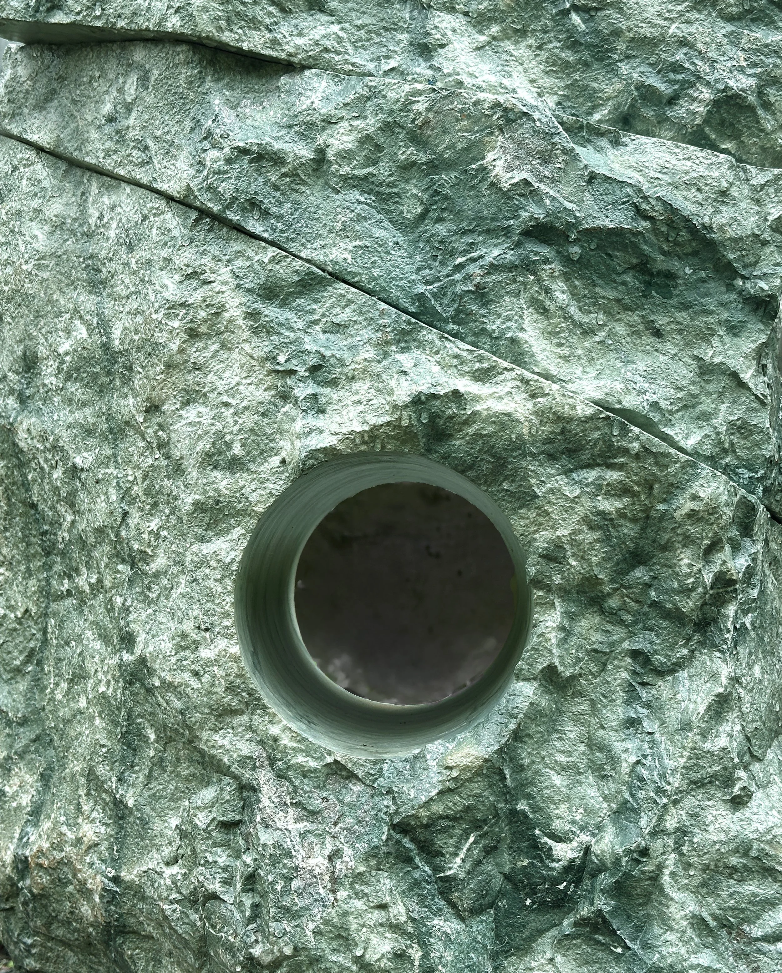 voyagers-2-close.jpg